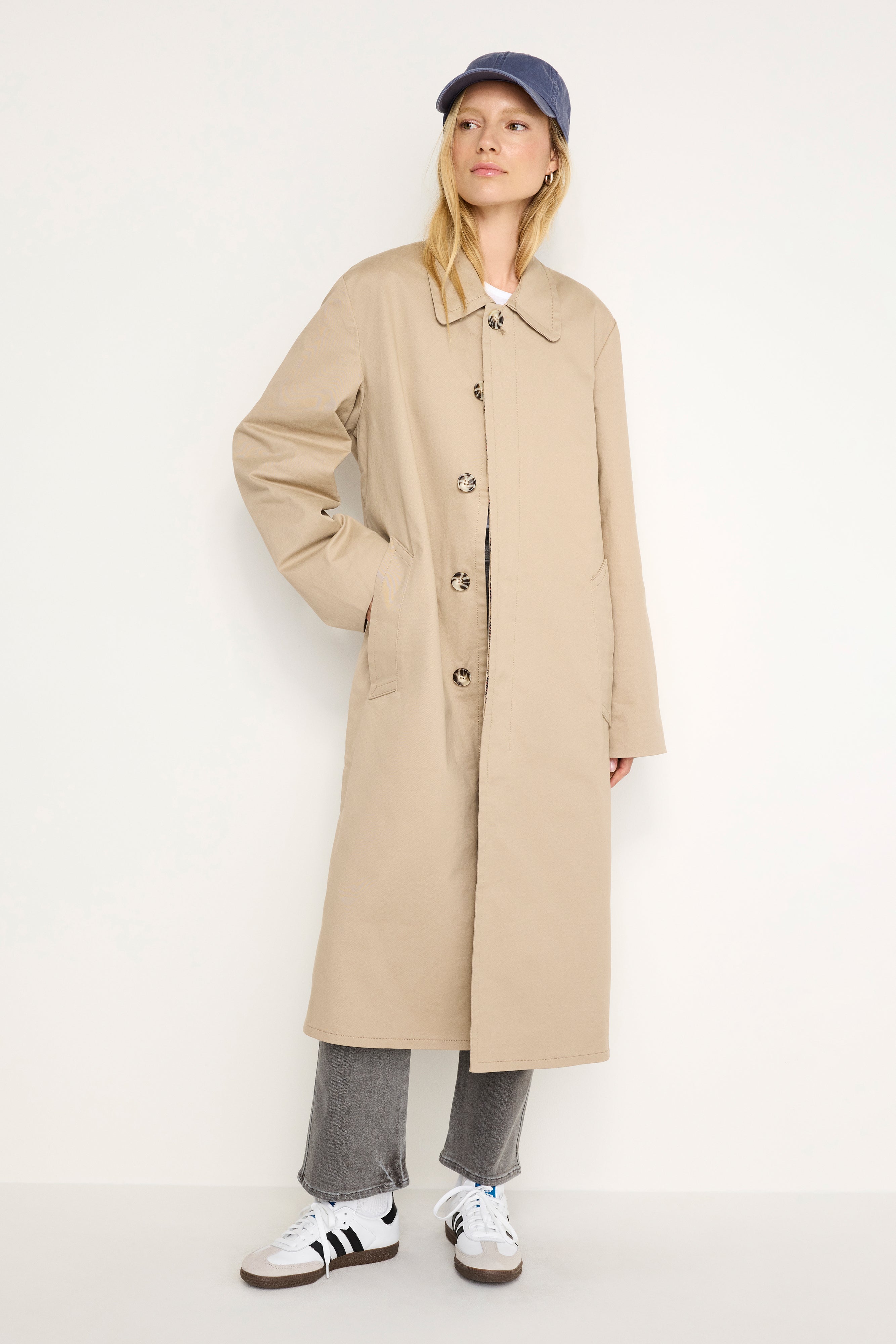 Styled with CLASSIC TRENCH COAT | MINERAL001