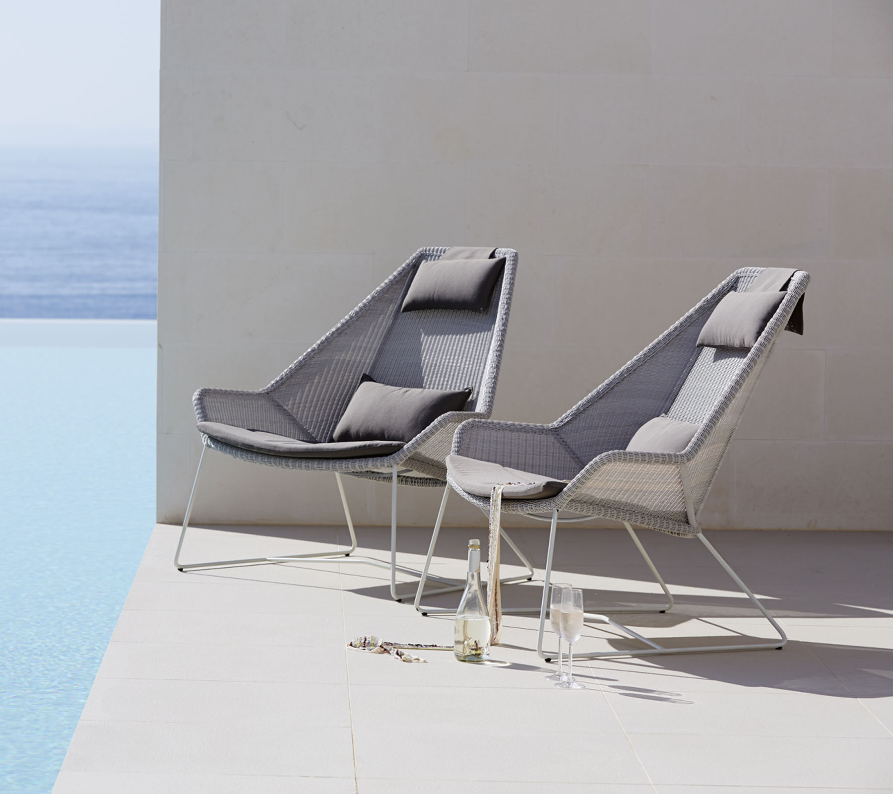 Breeze Highback Lounge Chair