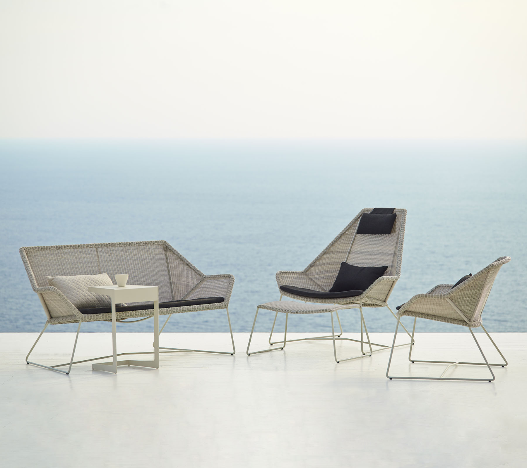 Breeze Lounge Chair