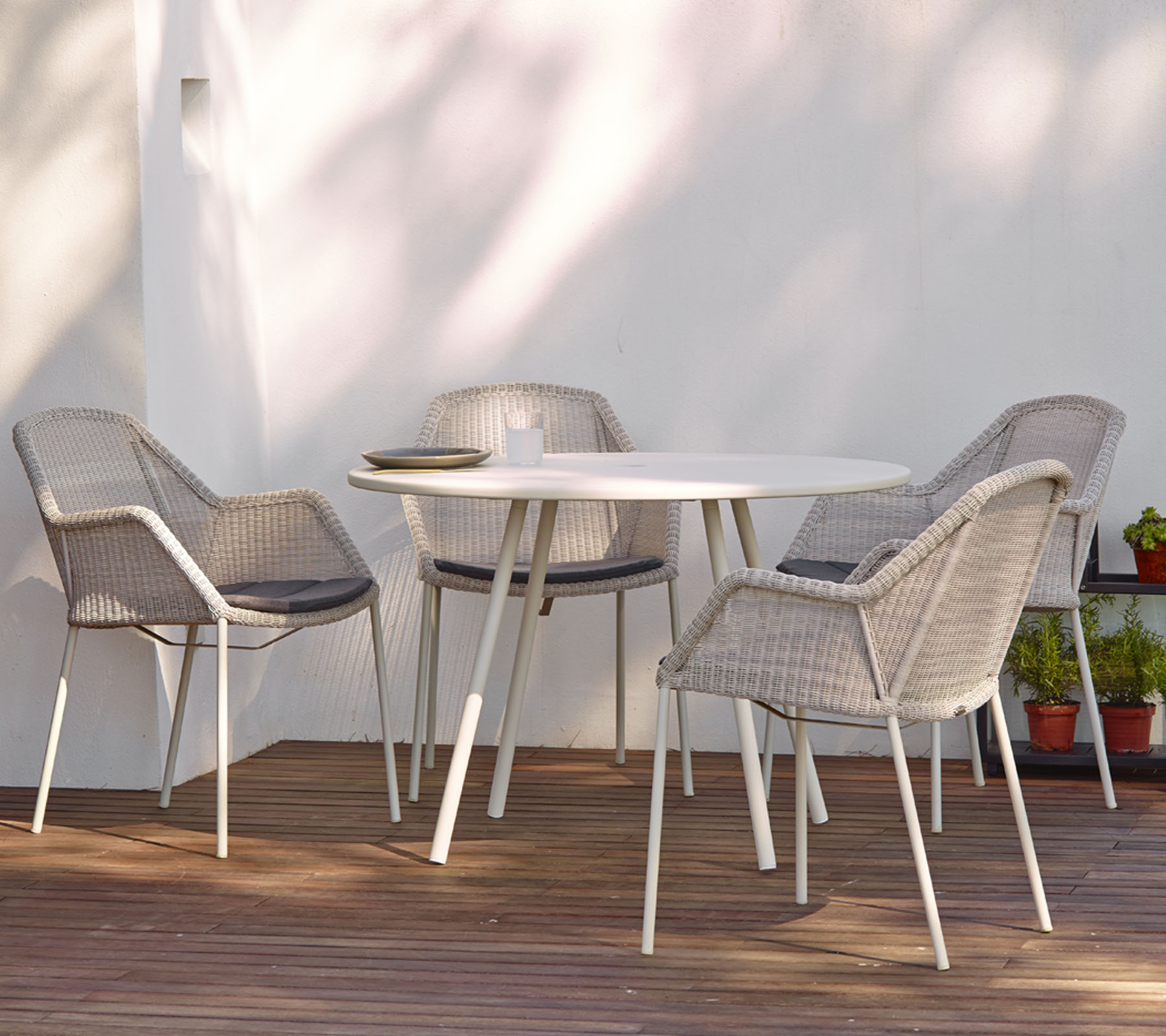 Breeze Stackable Dining Chair