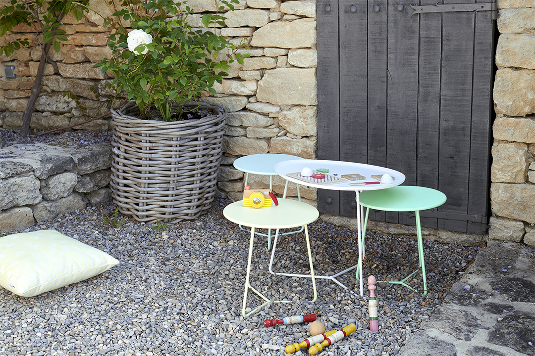Fermob Cocotte Tray Table