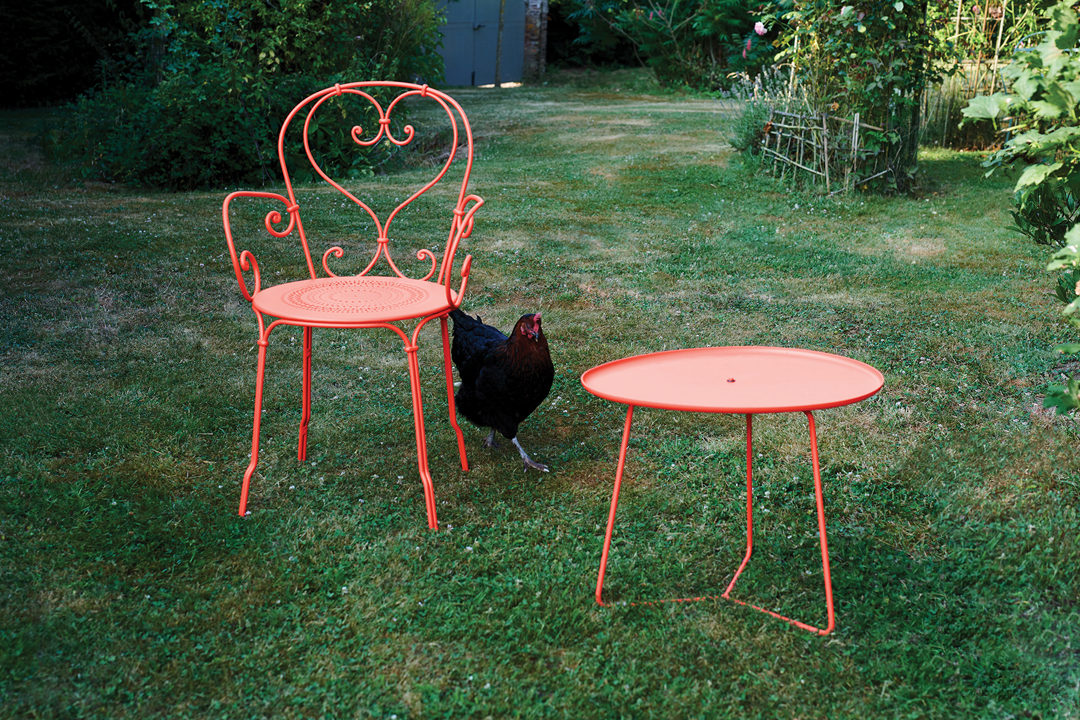 Fermob Cocotte Tray Table