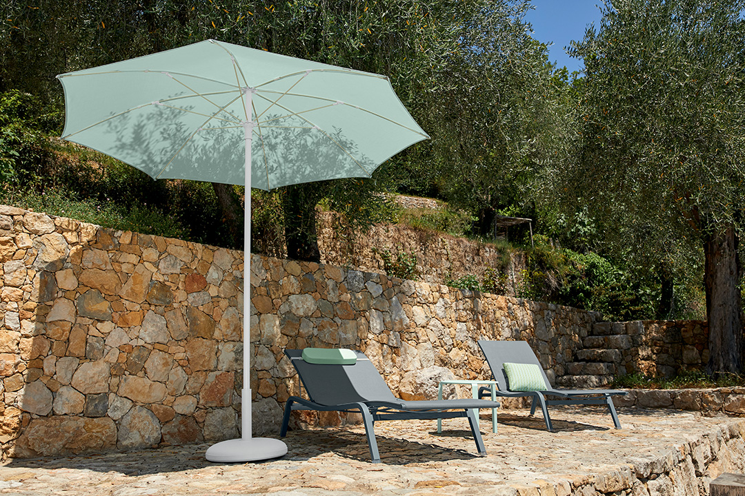 Fermob Alize Sunlounger