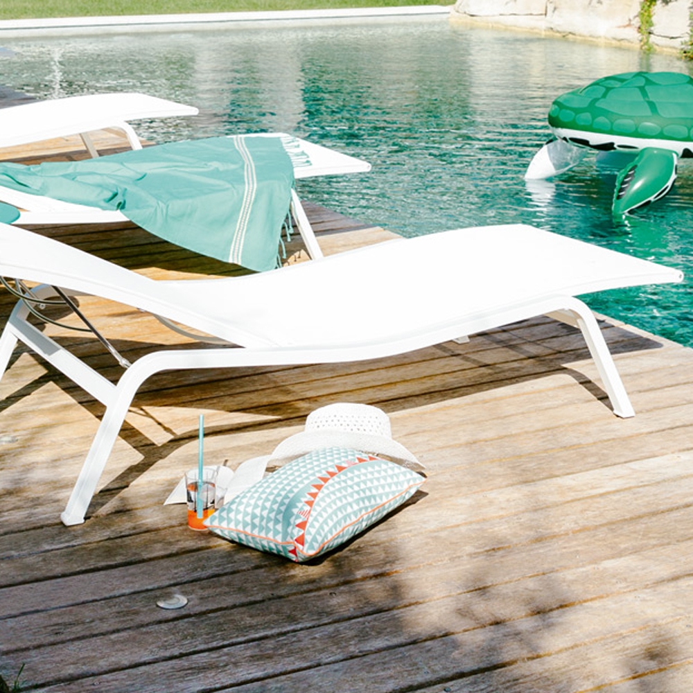 Fermob Alize Sunlounger