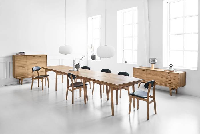 Fifty Extendable Dining Table