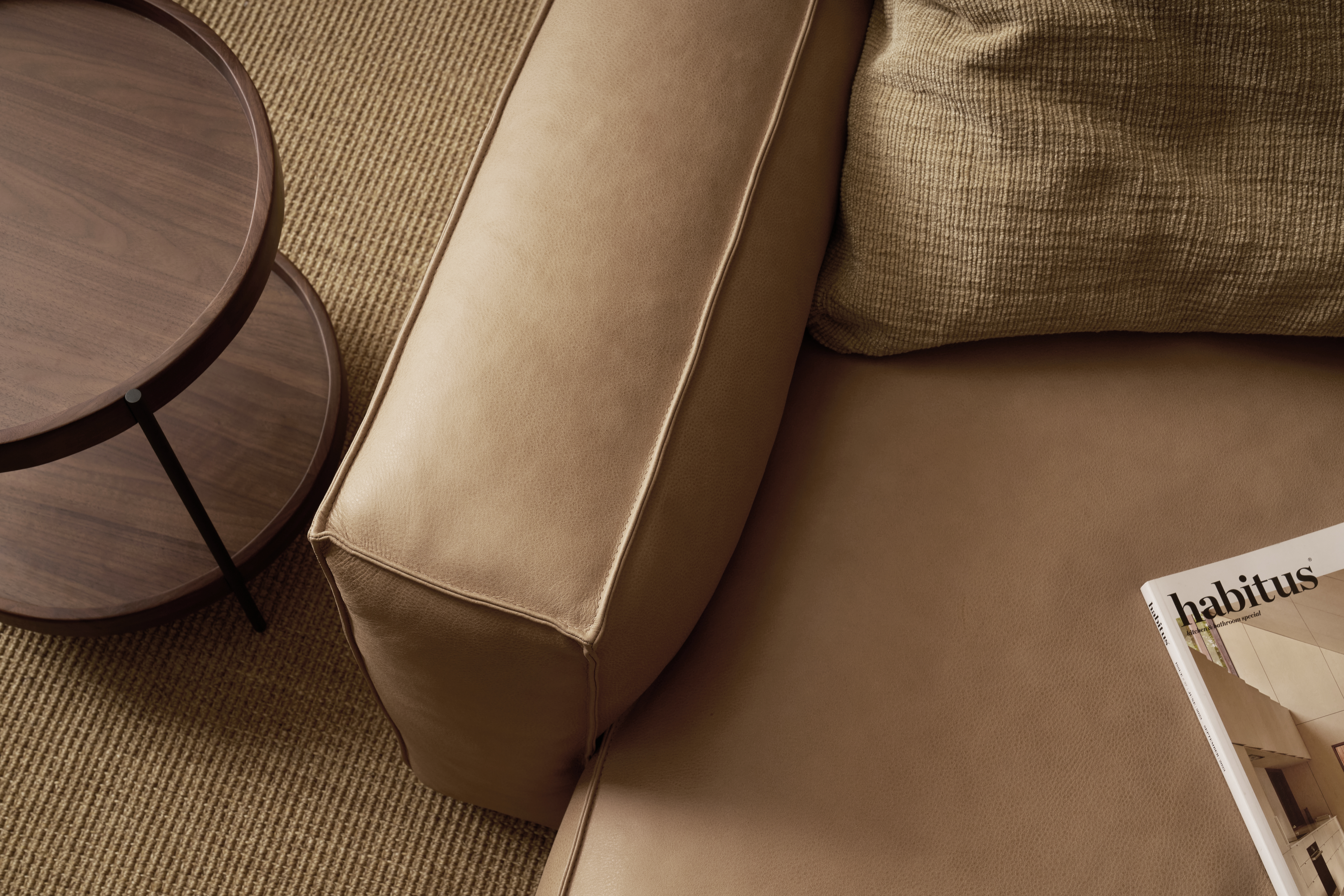 Humla End Table
