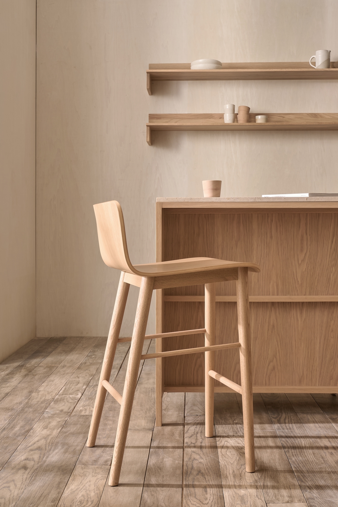 Tami Counter Stool