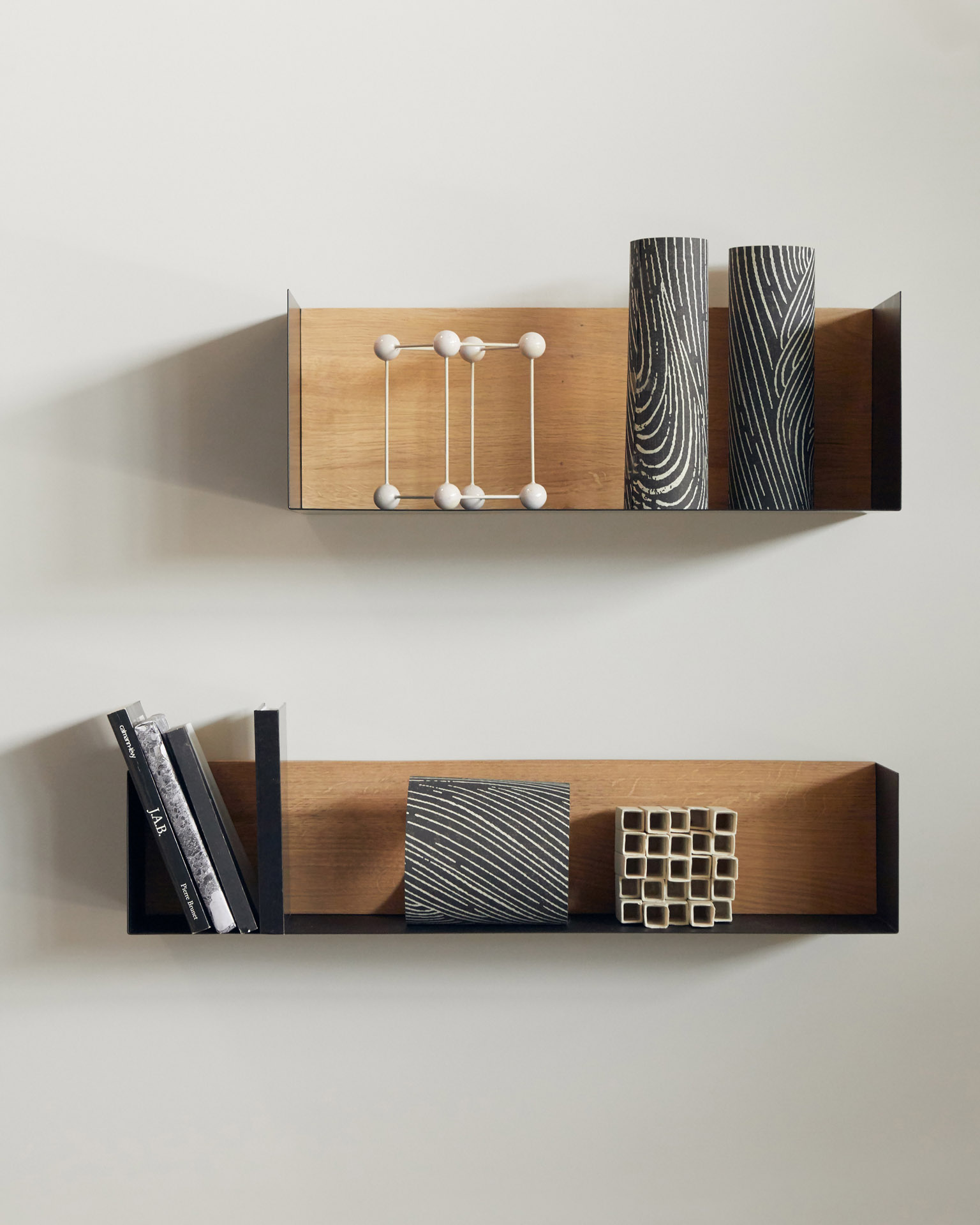 U Shelf Long