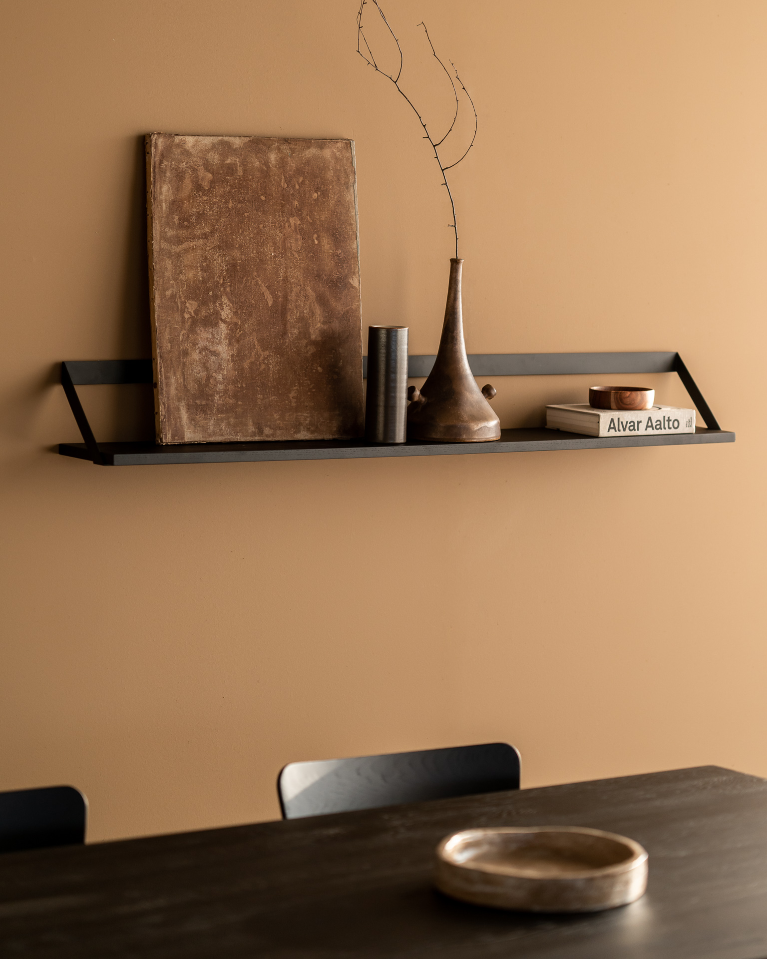 Ribbon Shelf
