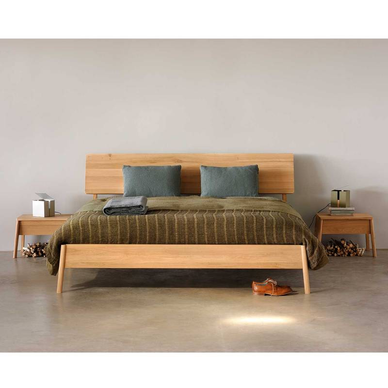 Ethnicraft Oak Air Queen Bed