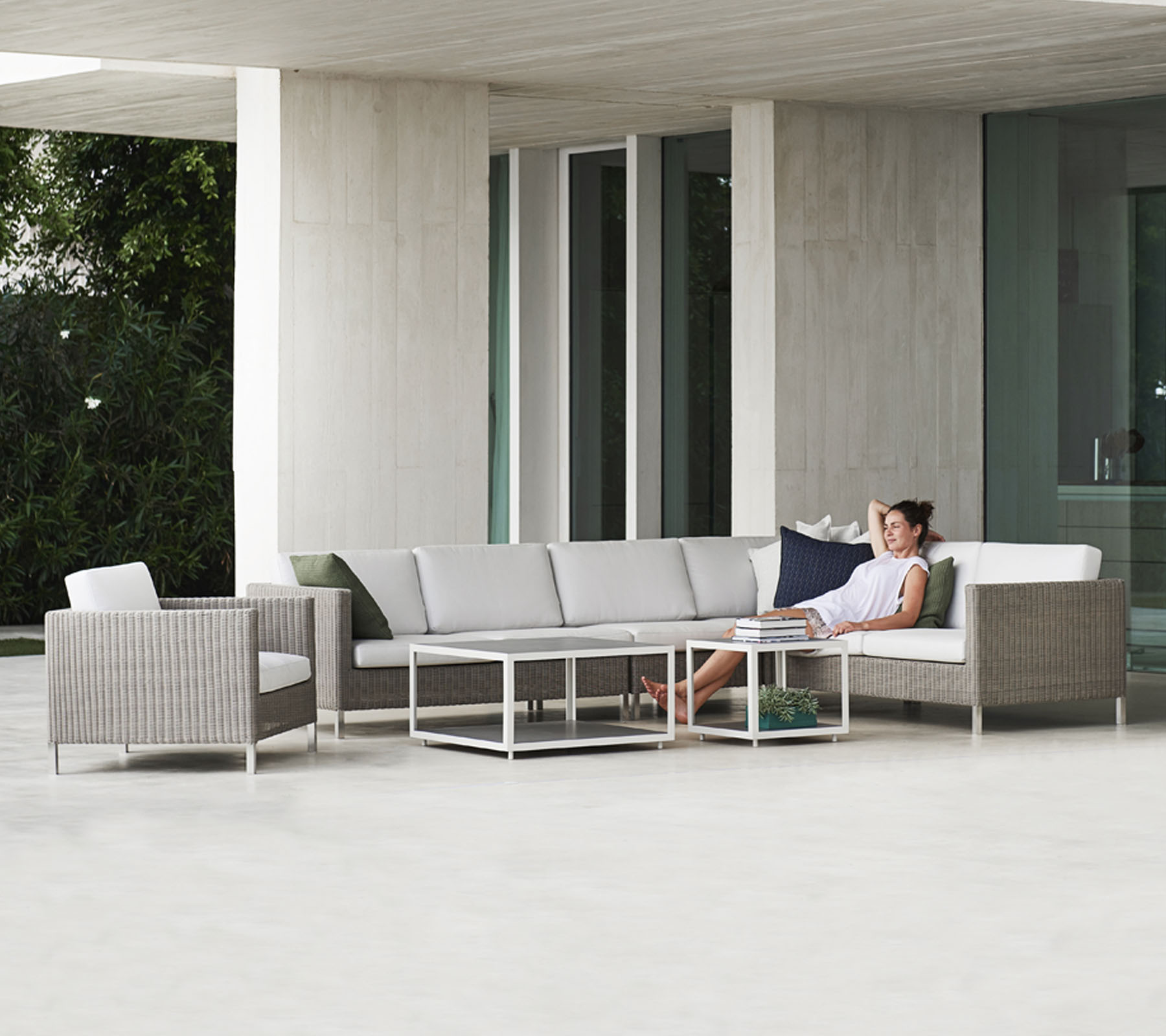 Connect Lounge Chair