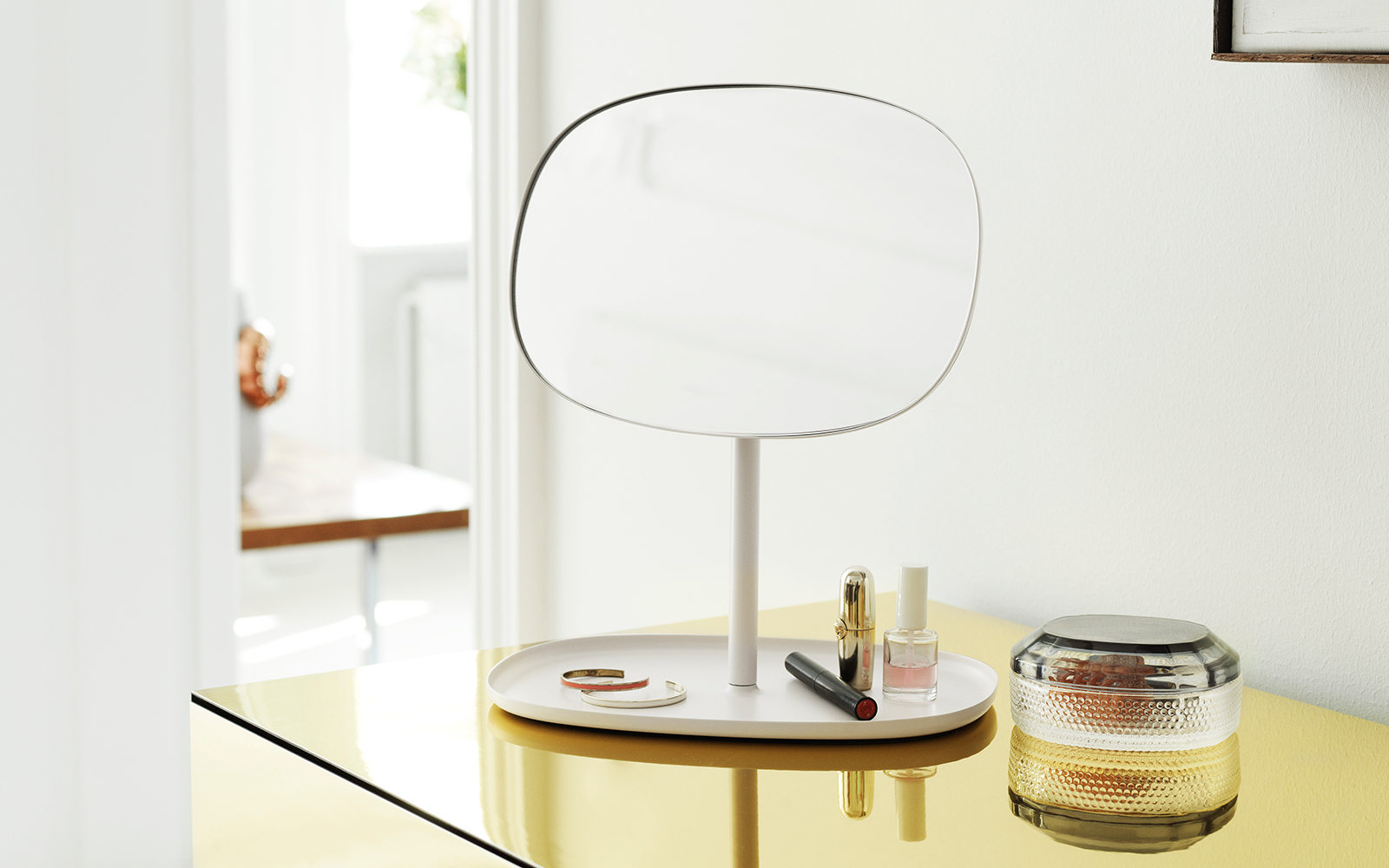 Flip Mirror