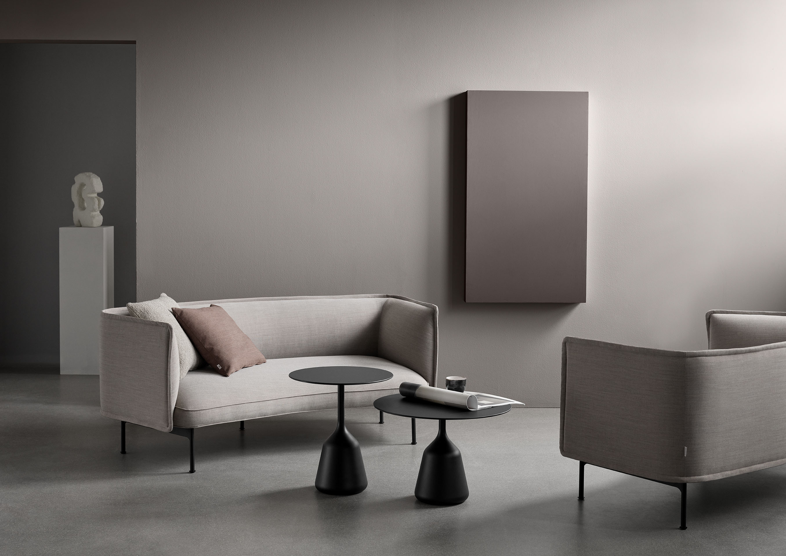 Lilin 2.5 Seater Sofa