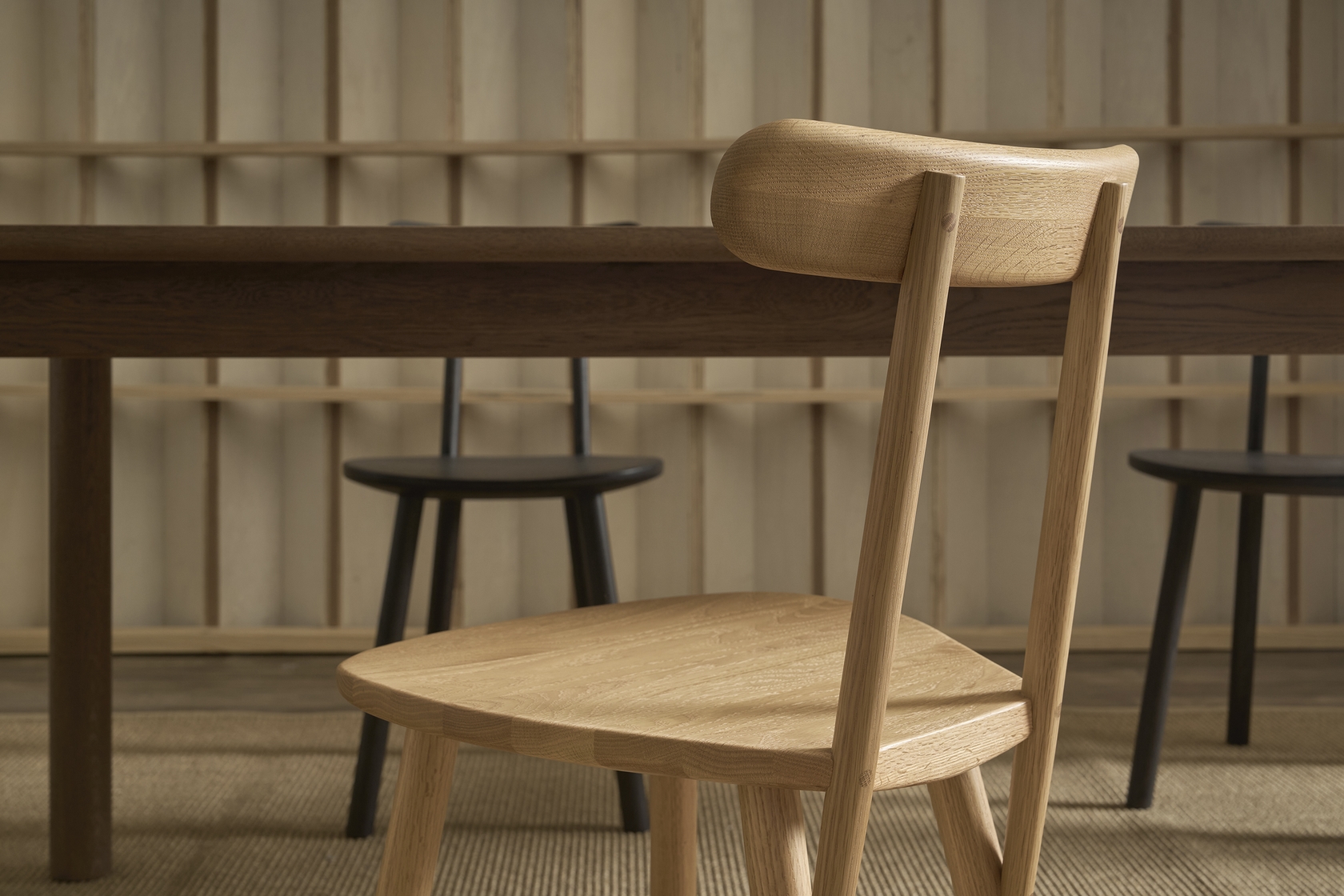 Figura Dining Chair