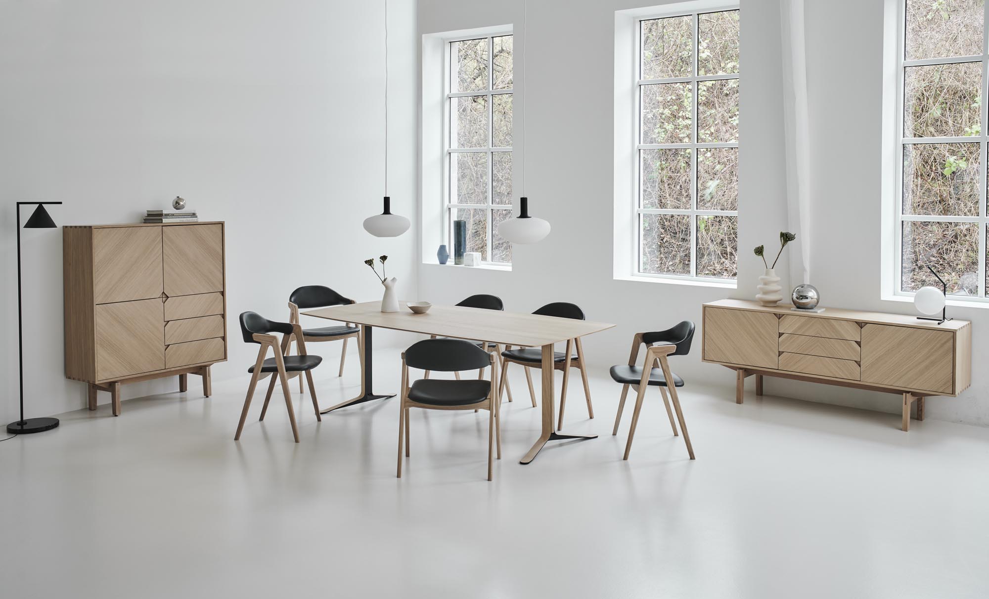 Fusion Extendable Dining Table
