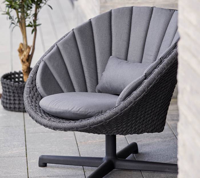 Peacock Swivel Lounge Chair - Soft Rope