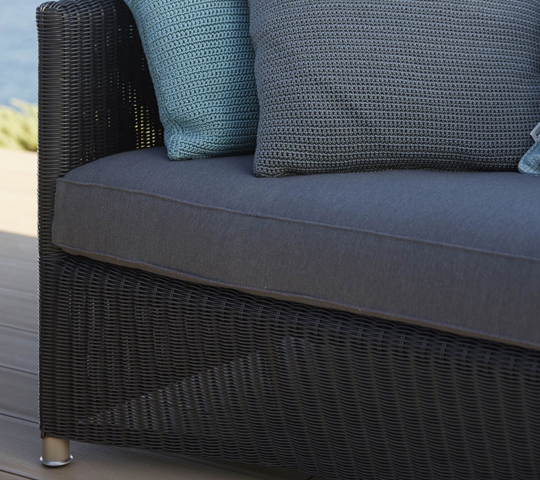 Diamond Lounge Chair - Weave