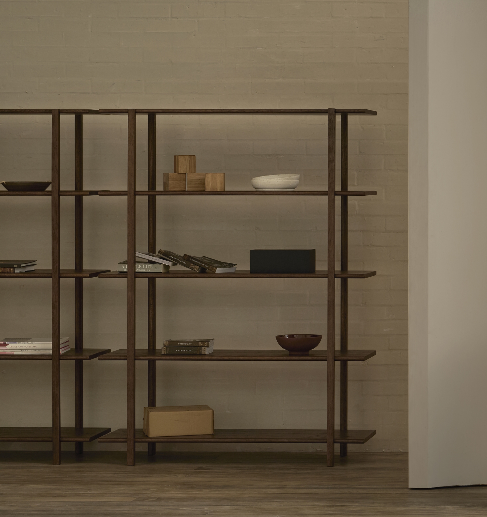 Farnsworth Tall Shelf