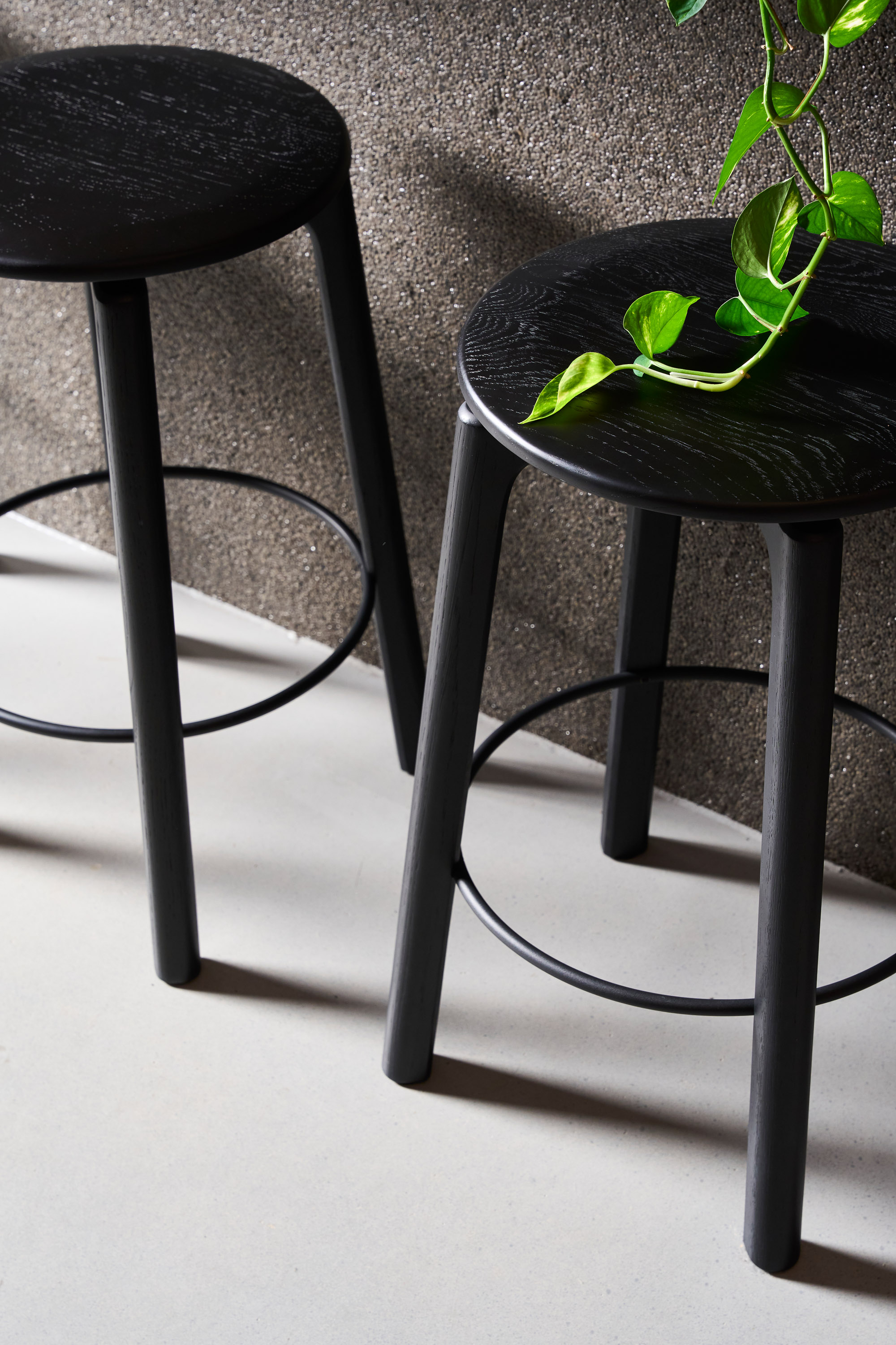 Glide Counter Stool