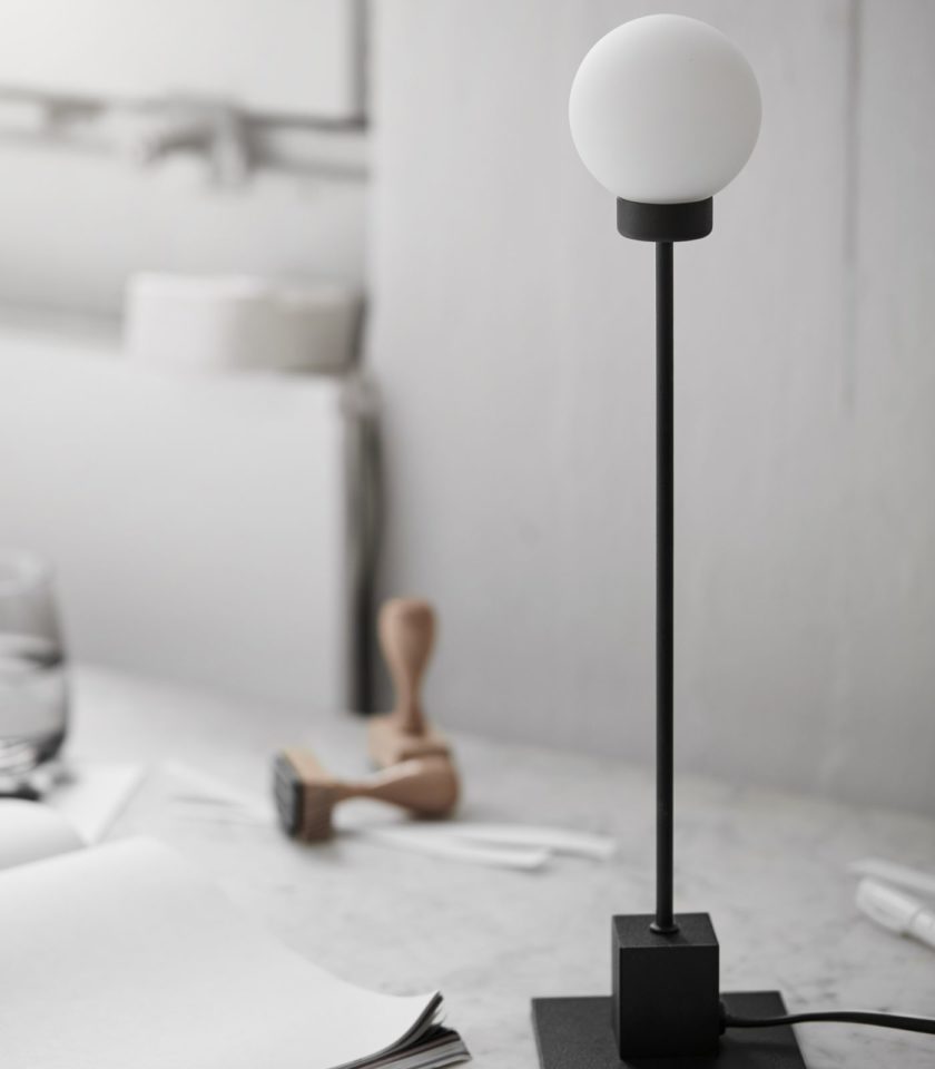 Snowball Table Lamp