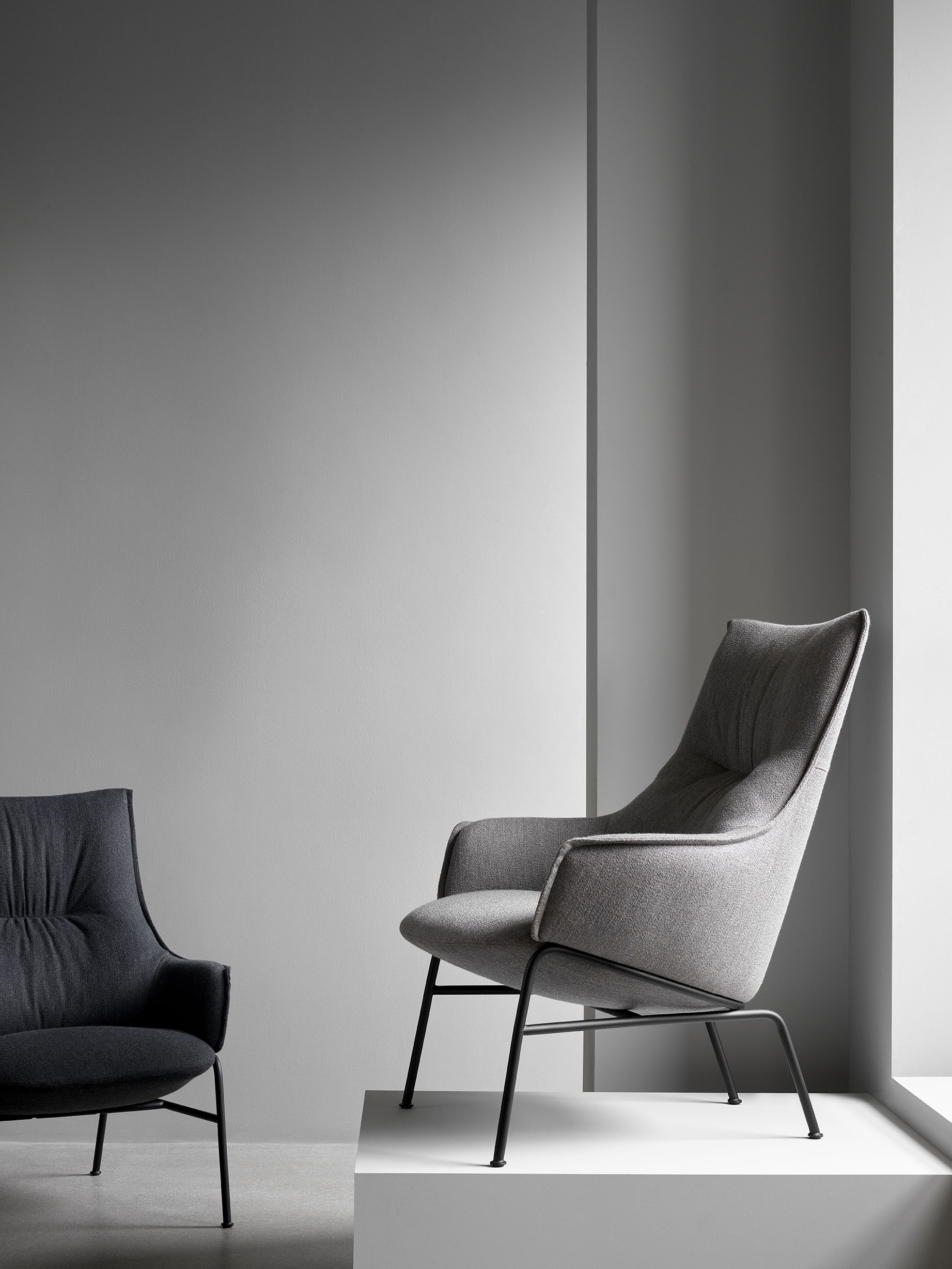 Aloe High Back Lounge Chair
