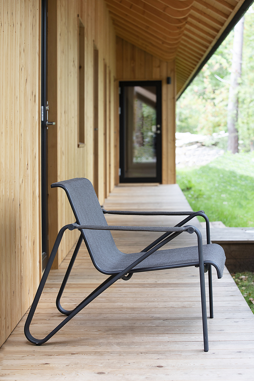 Mindo 105 Lounge Chair