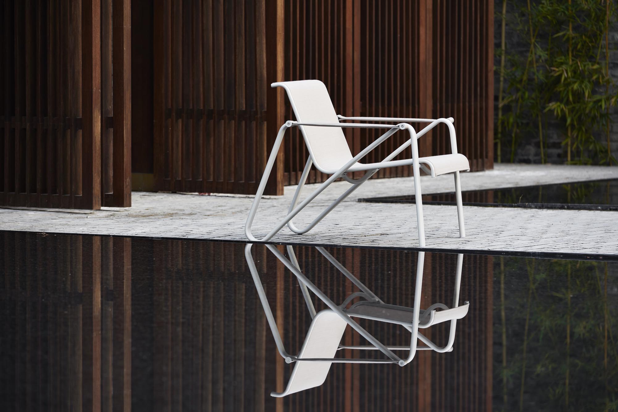 Mindo 105 Lounge Chair