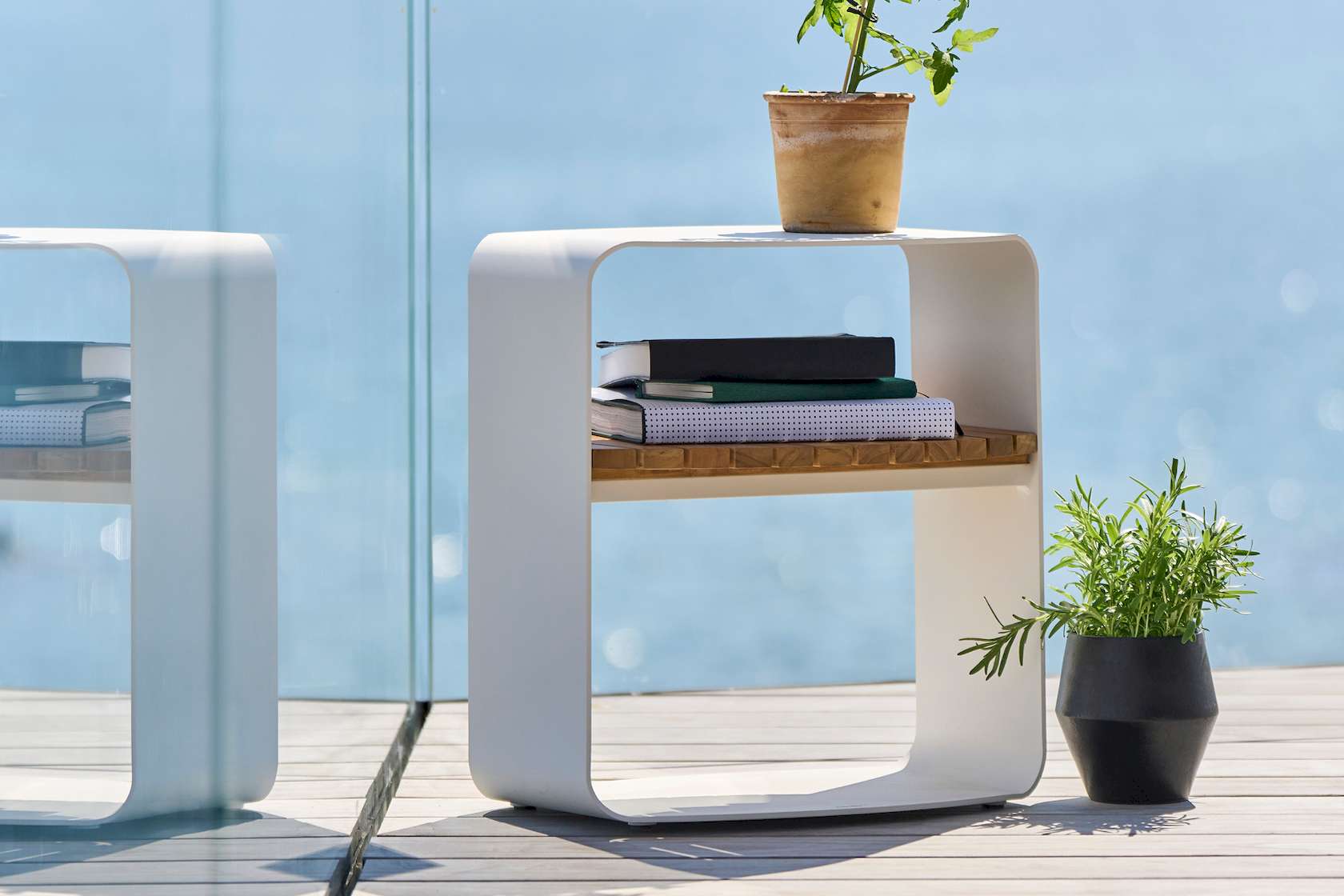 Mindo 109 Side Table