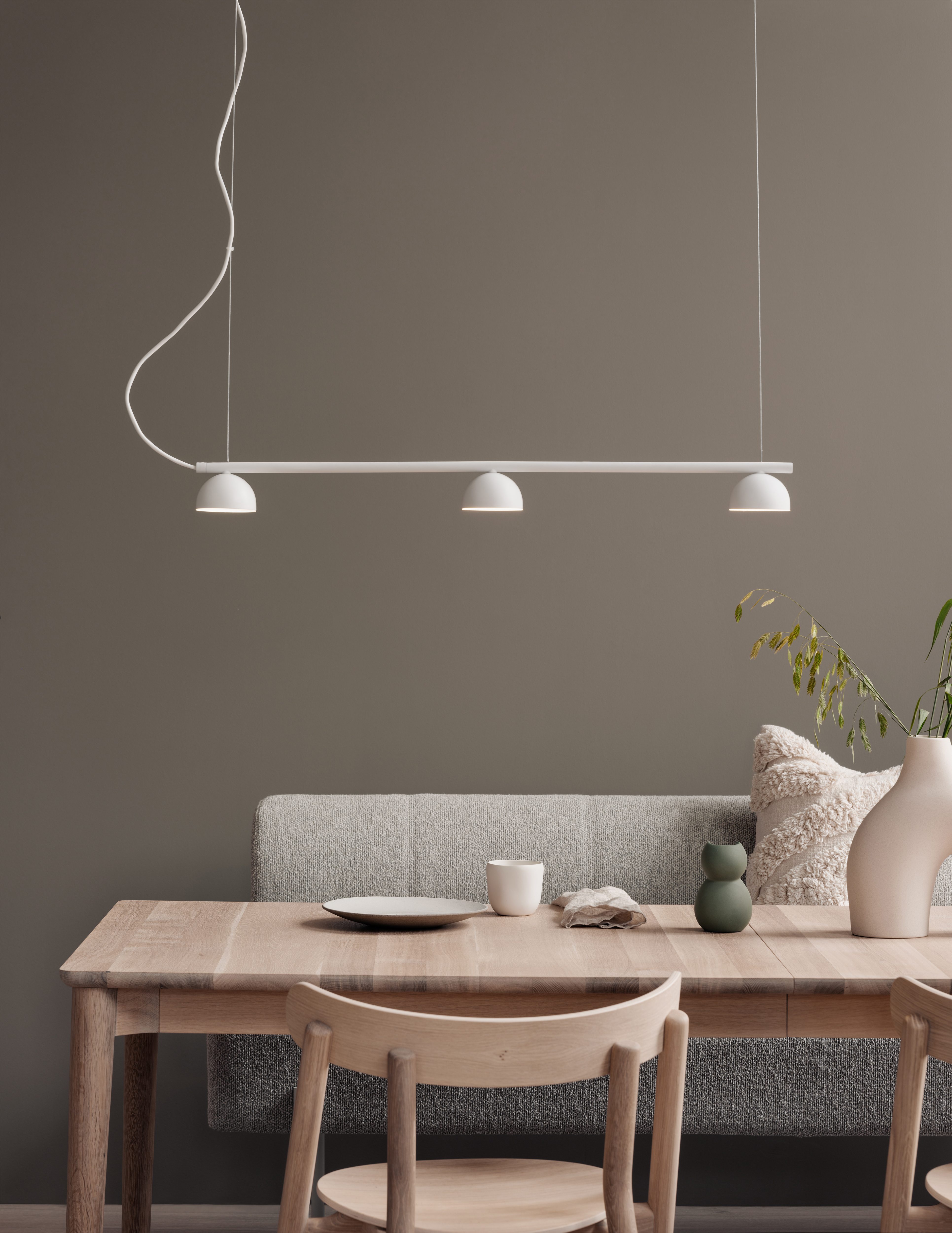 Blush Rail 3lt Pendant Light