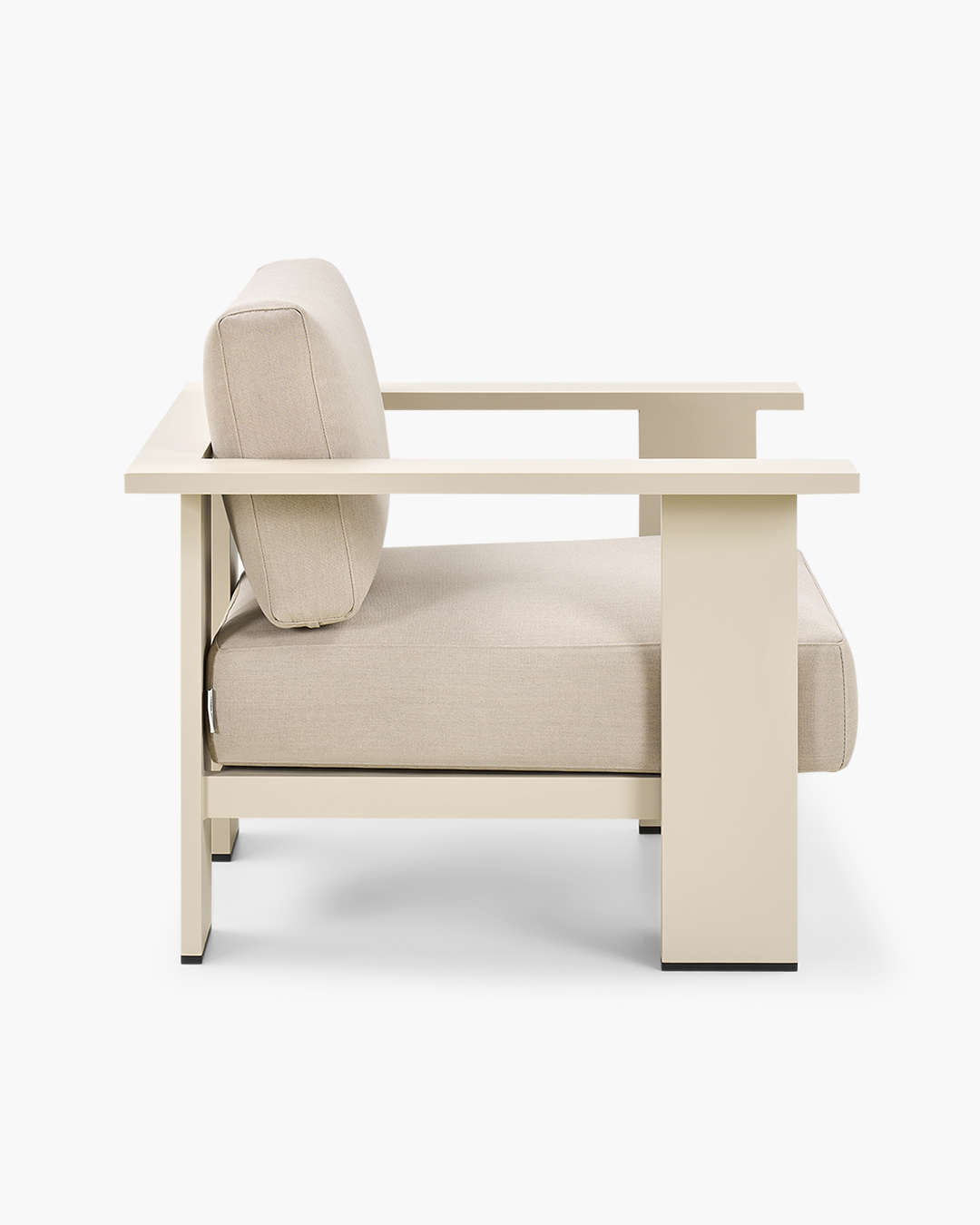 Outdoor Benn Lounge Chair