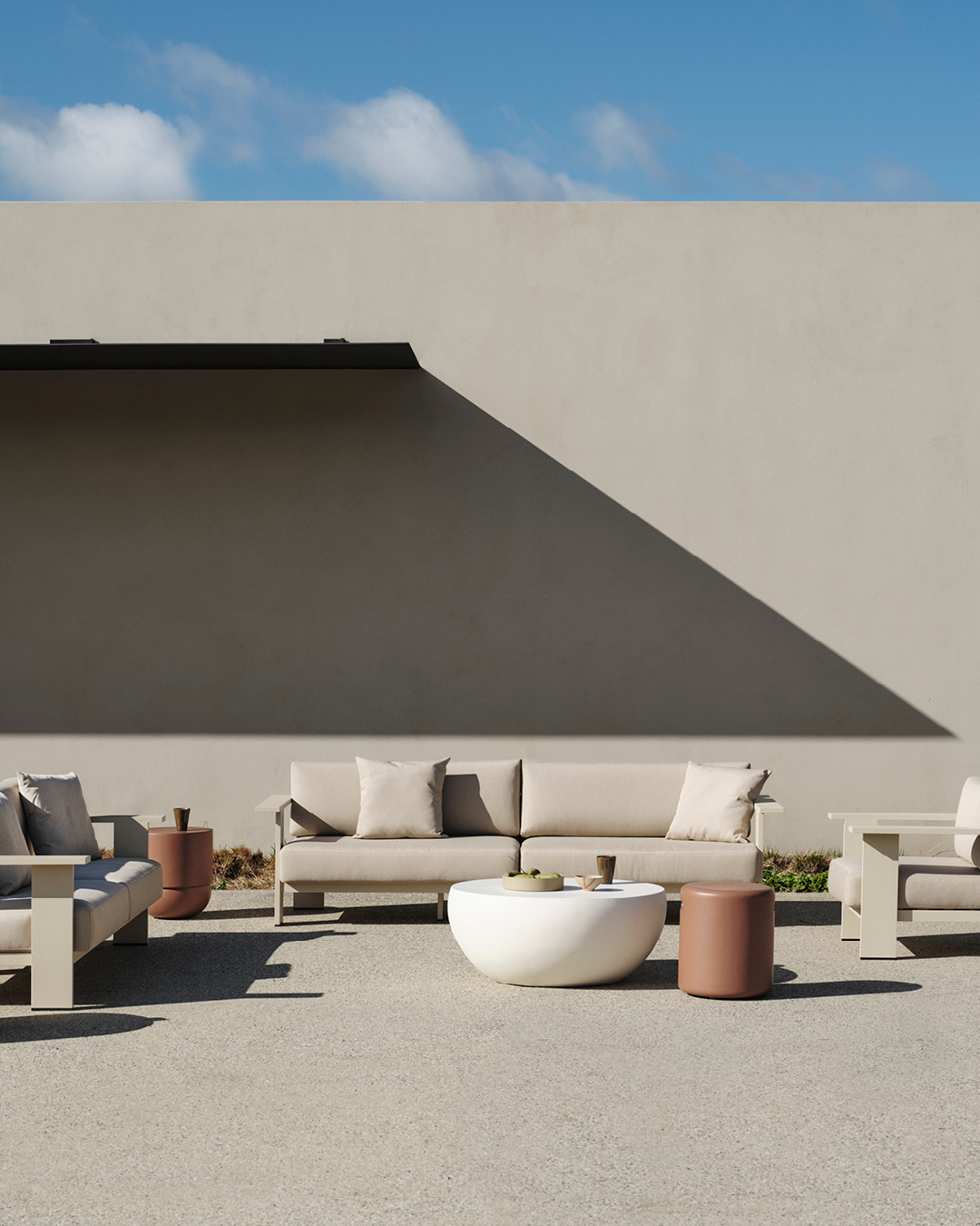 Outdoor Benn Sofa