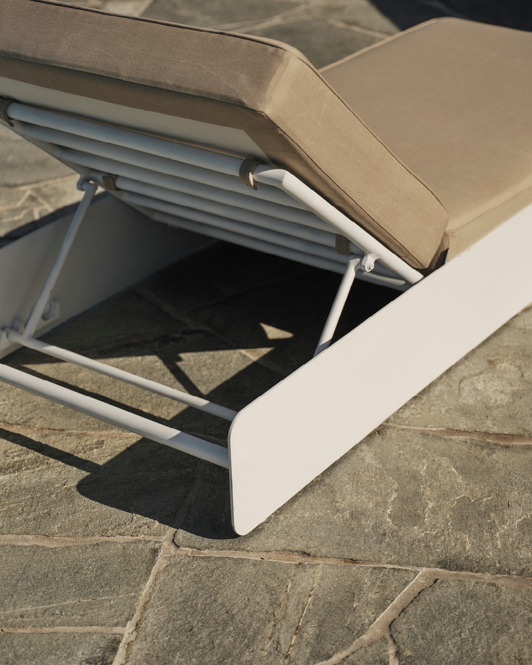 Outdoor Dougie Sun Lounge