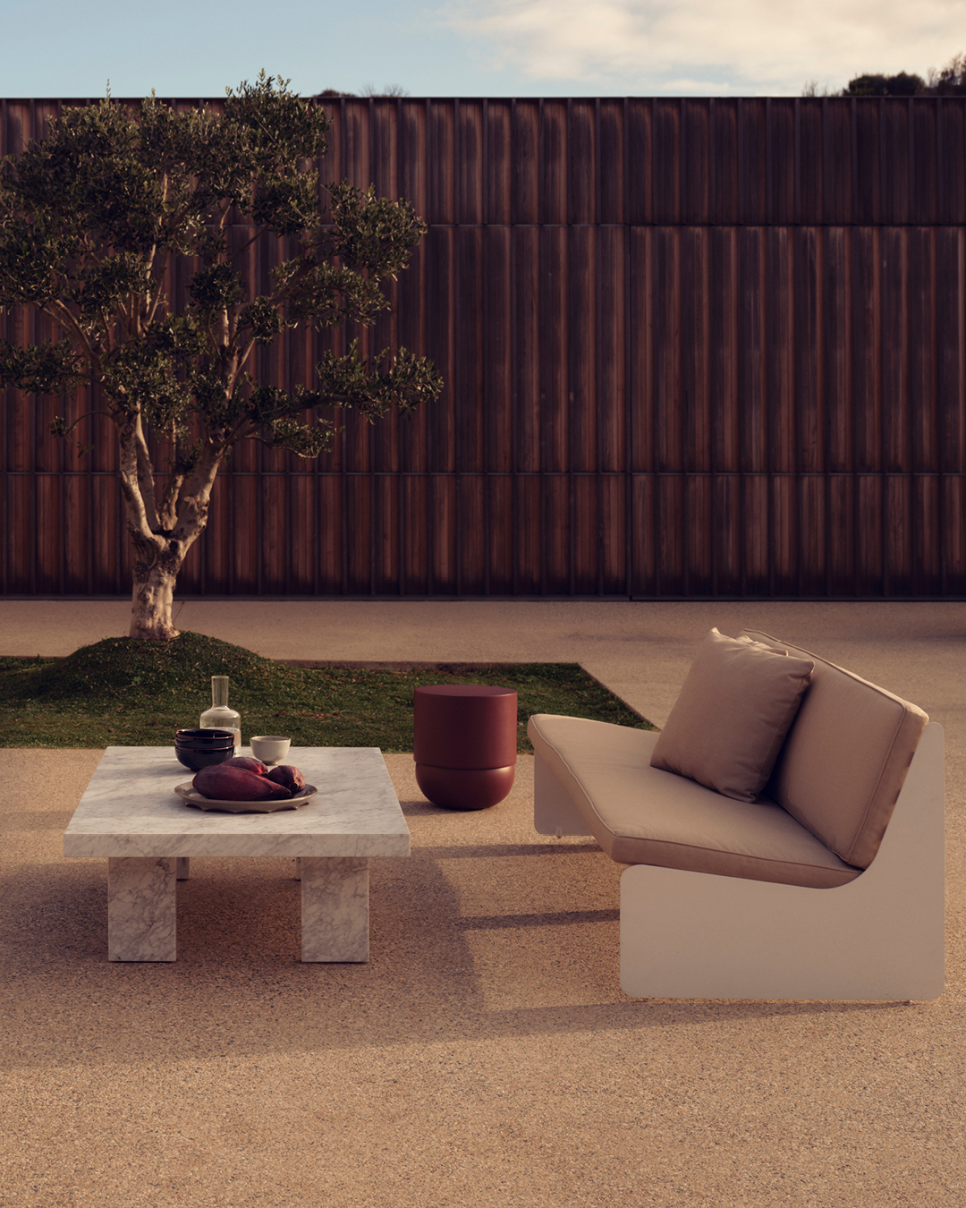 Outdoor Dougie Sofa