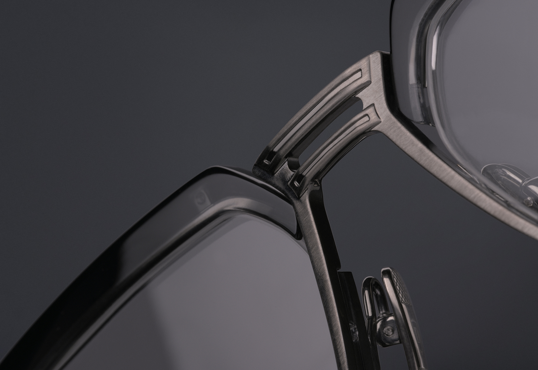 DITA HAKATRON Titanium lens rim and bridge piece with deep channel detail and nylor