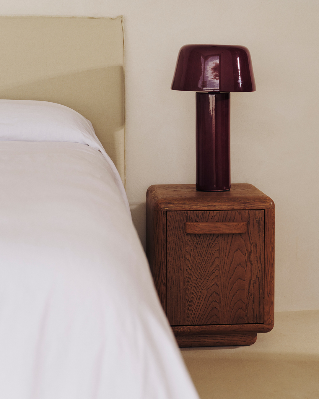 Silvio Bedside Table