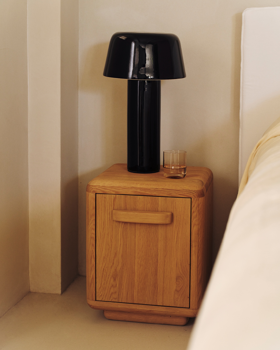 Silvio Bedside Table