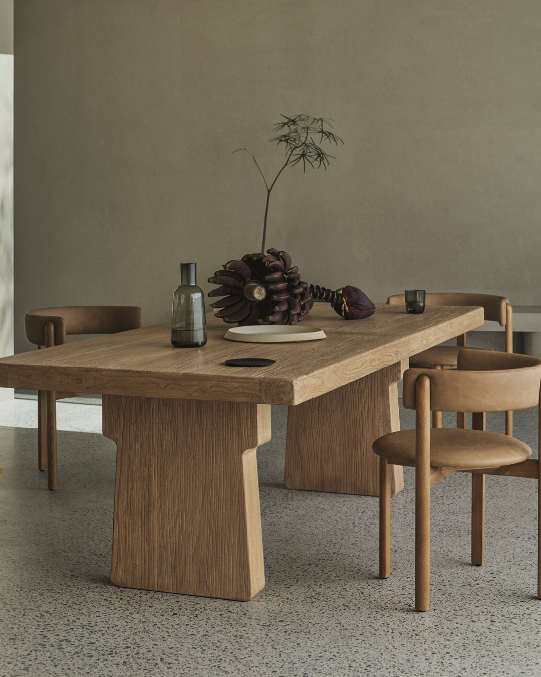 Volar Rectangular Dining Table