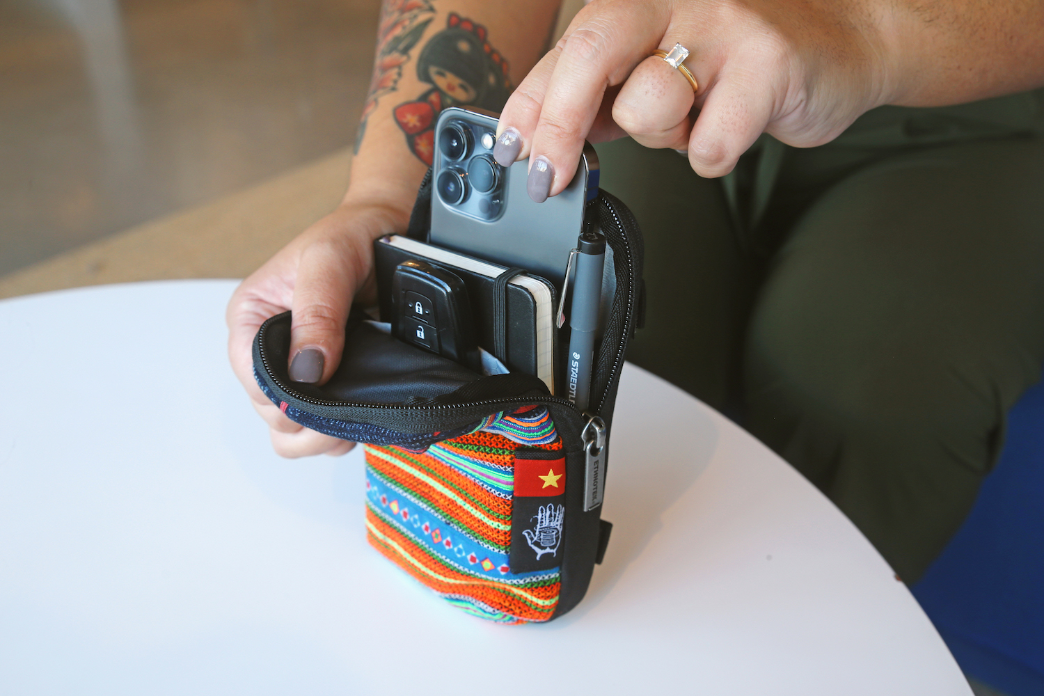 Phone-Pouch-Lifestyle-1-v1664889153435