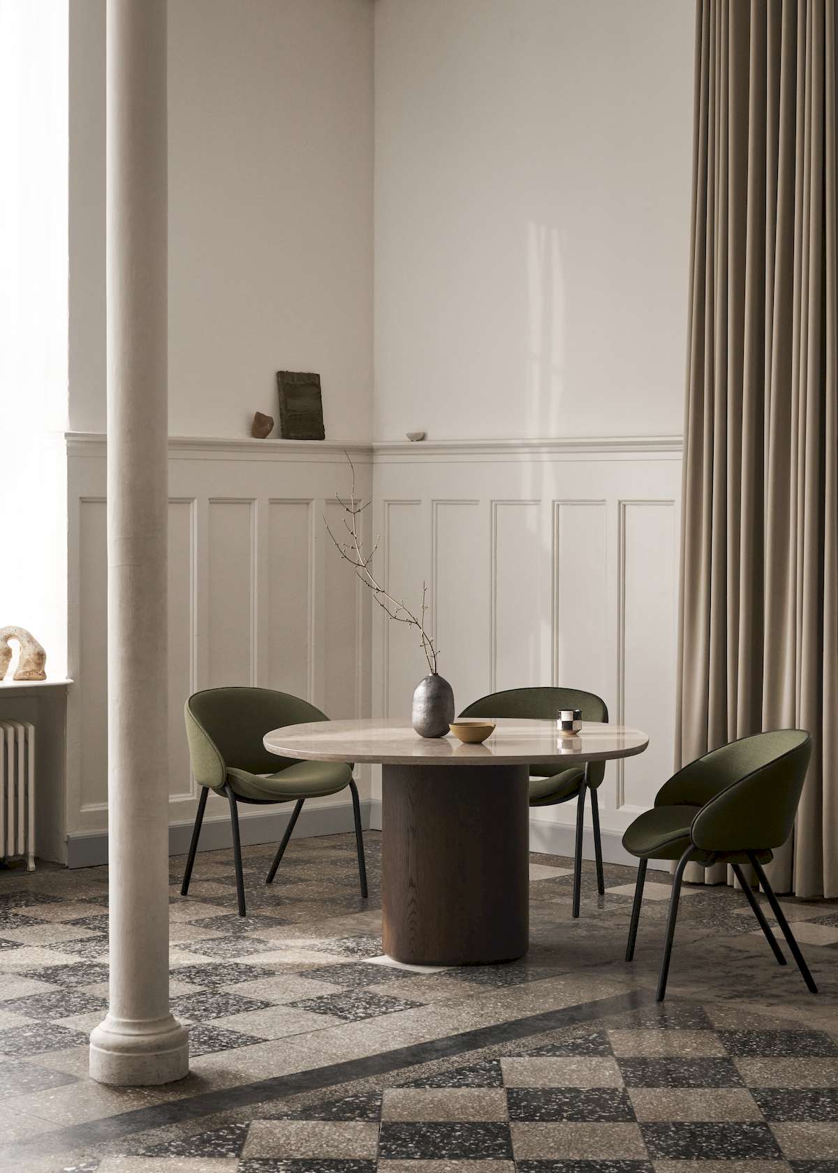 Folium Dining Chair with Leather Piping