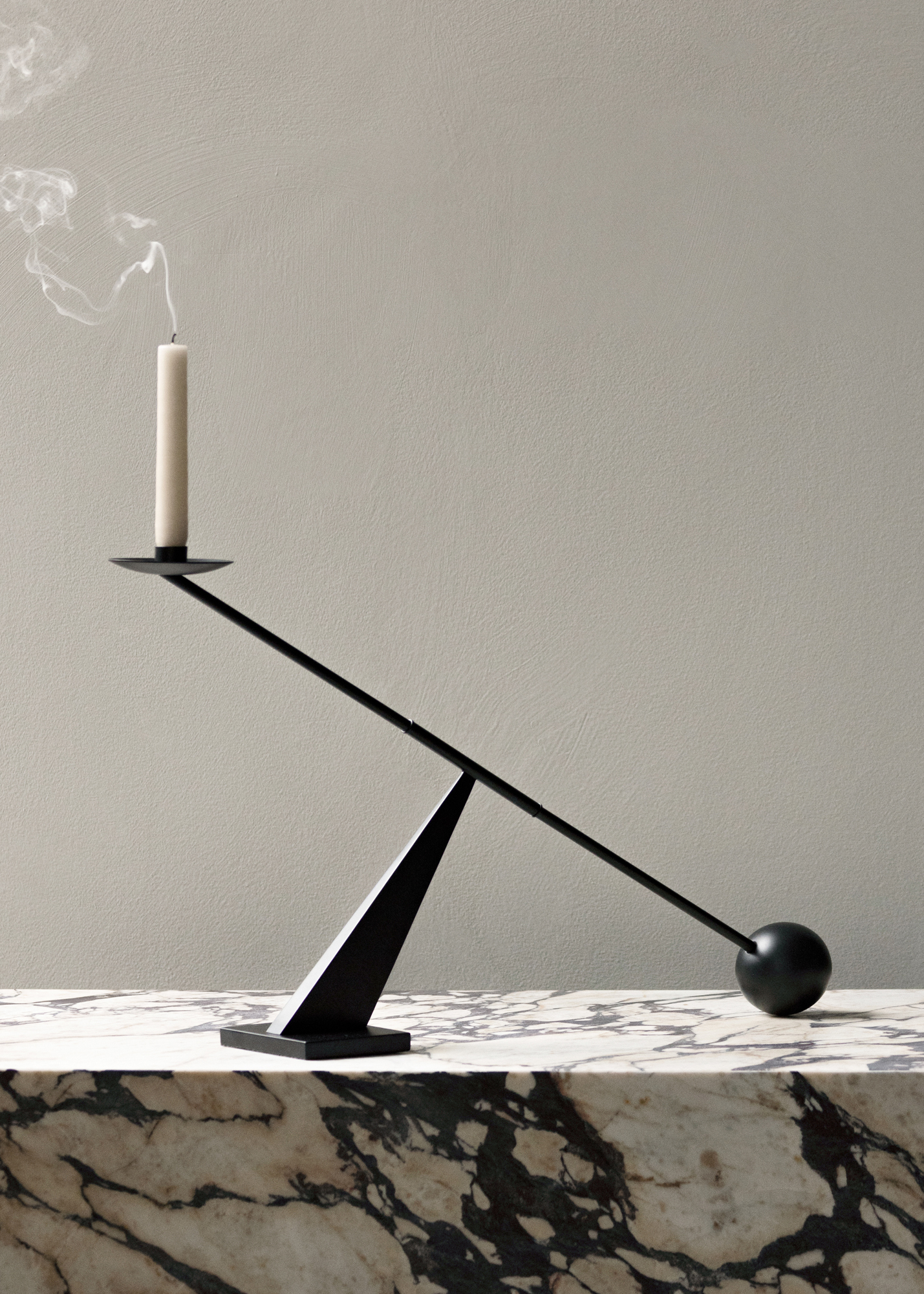 Interconnect Candle Holder