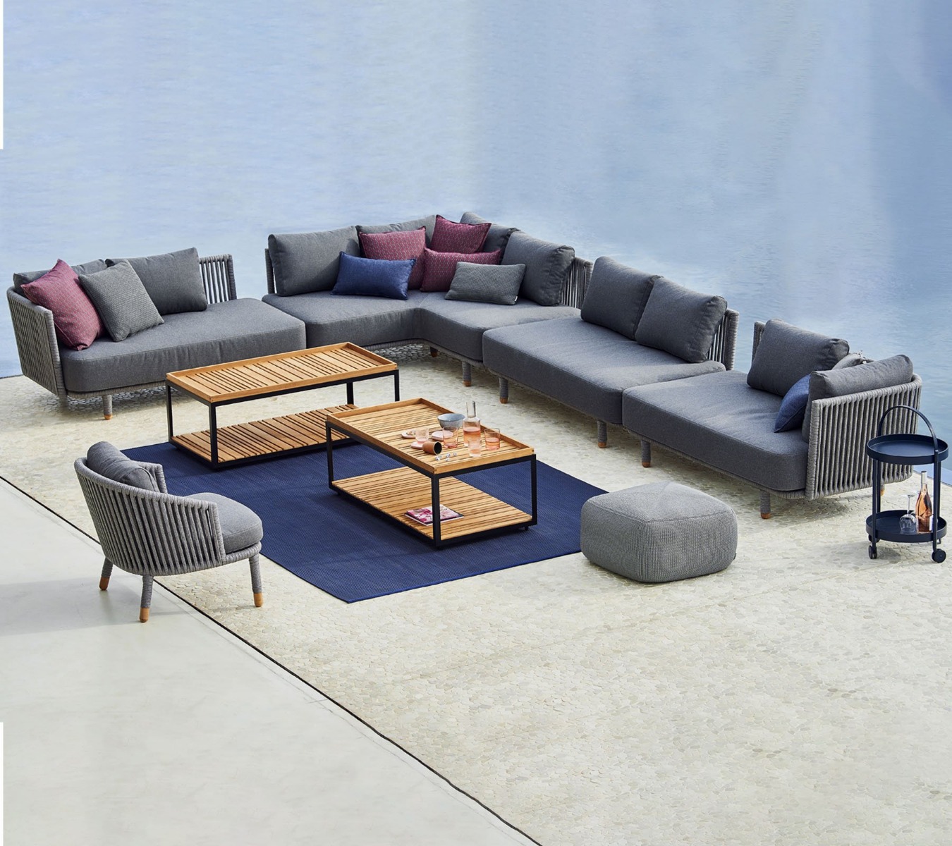 Moments Sofa