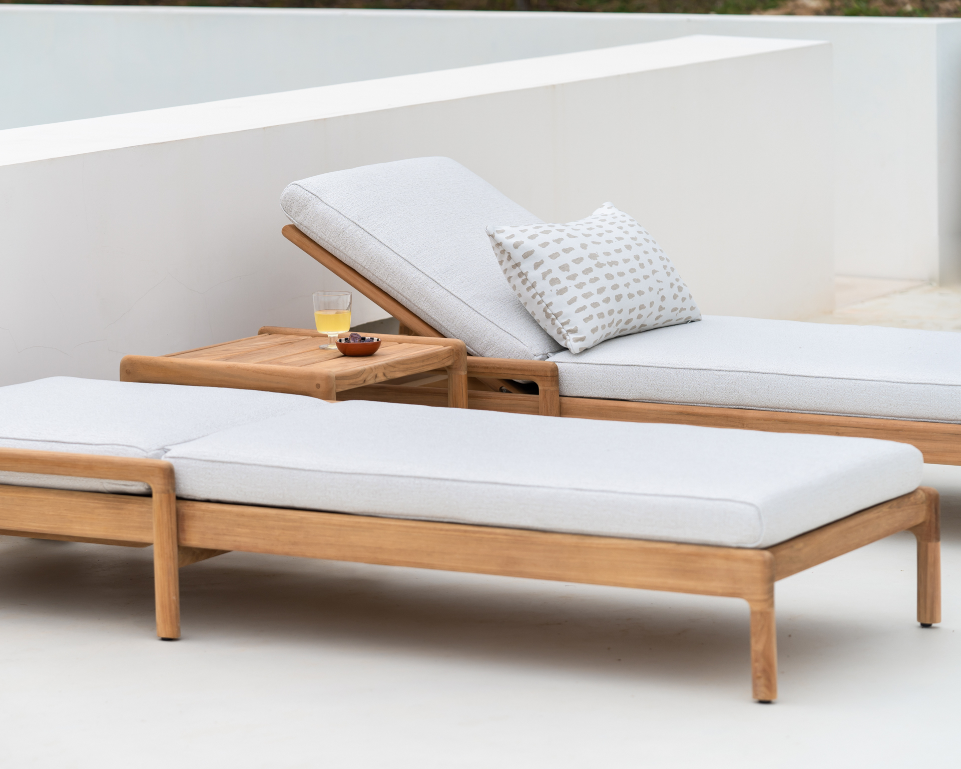Ethnicraft Teak Jack Outdoor Lounger