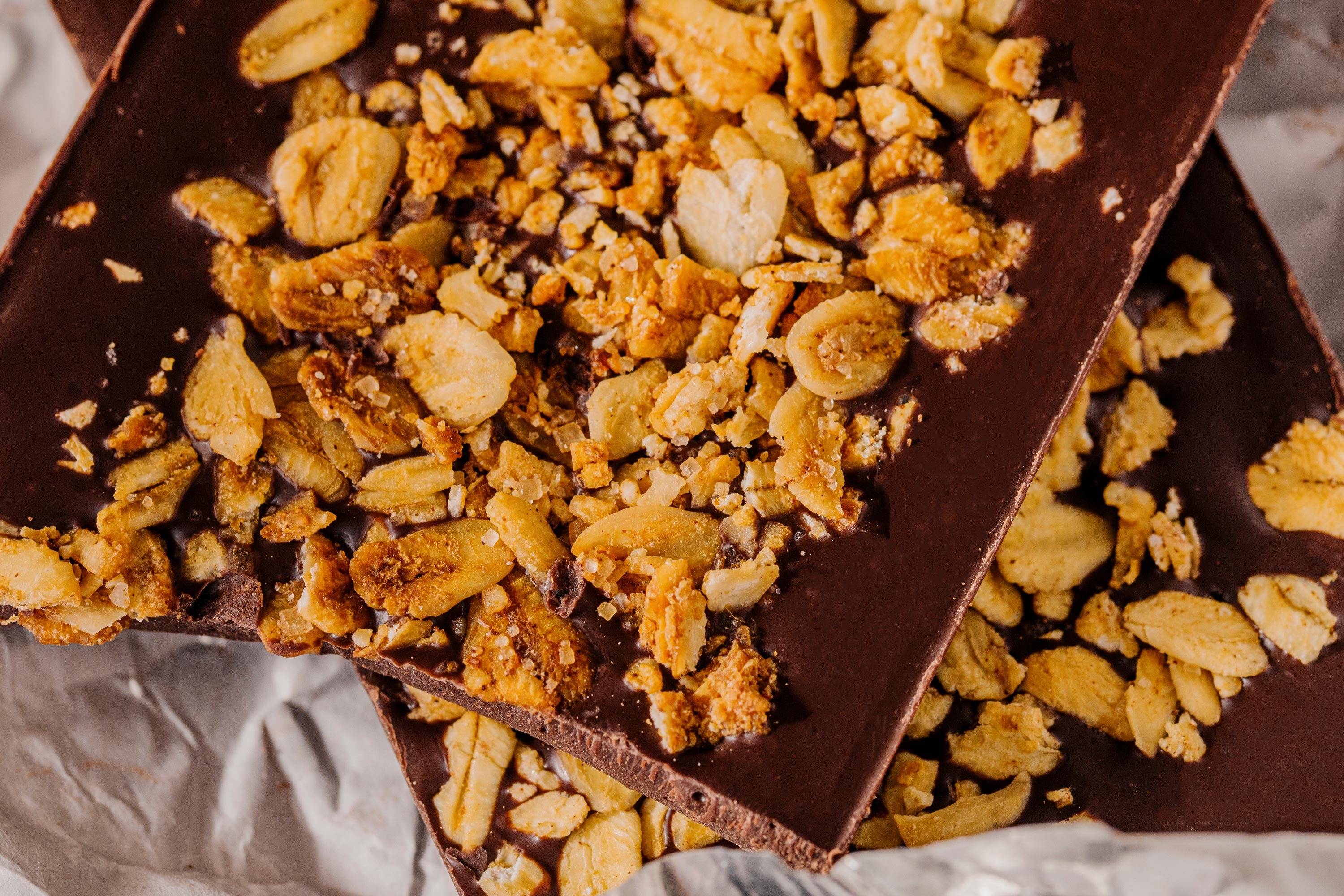 Texture of apple crisp bar