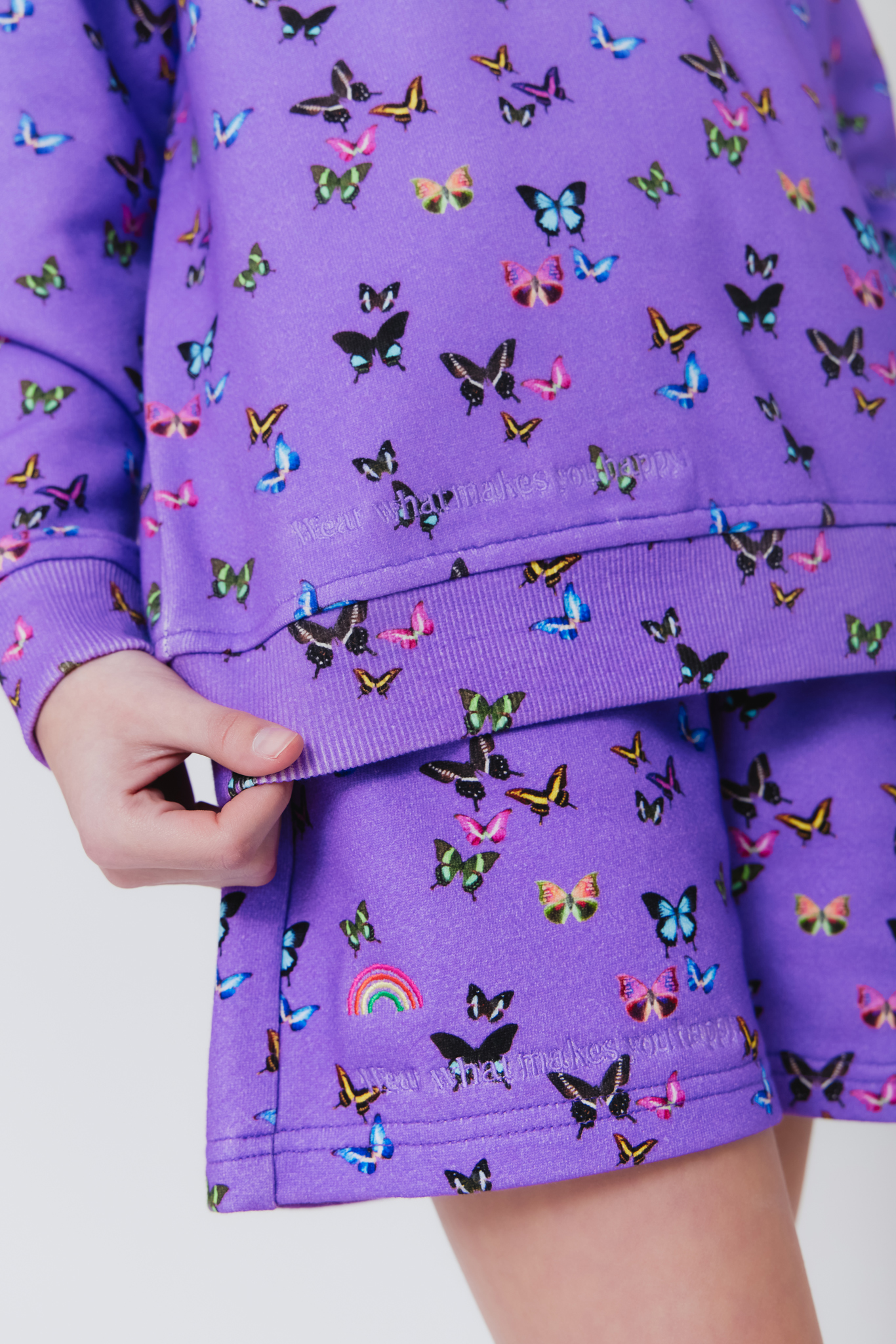 Girls Sweatshort in Purple Butterflies –