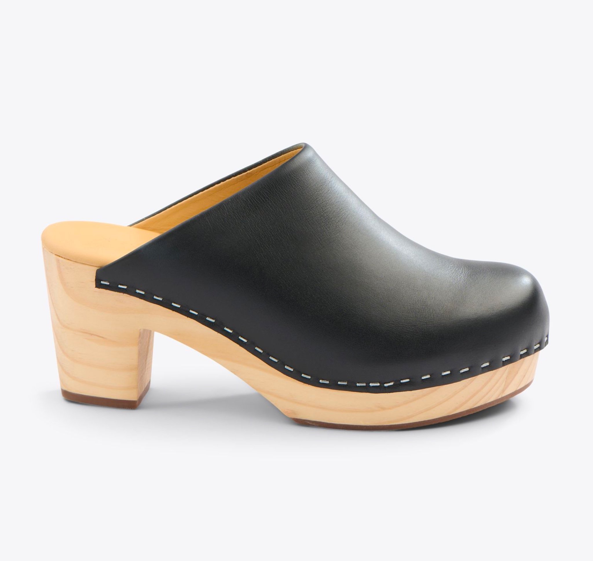 Nisolo All-Day Heeled Clog Black - Every Nisolo product is built on the foundation of comfort, function, and design. 