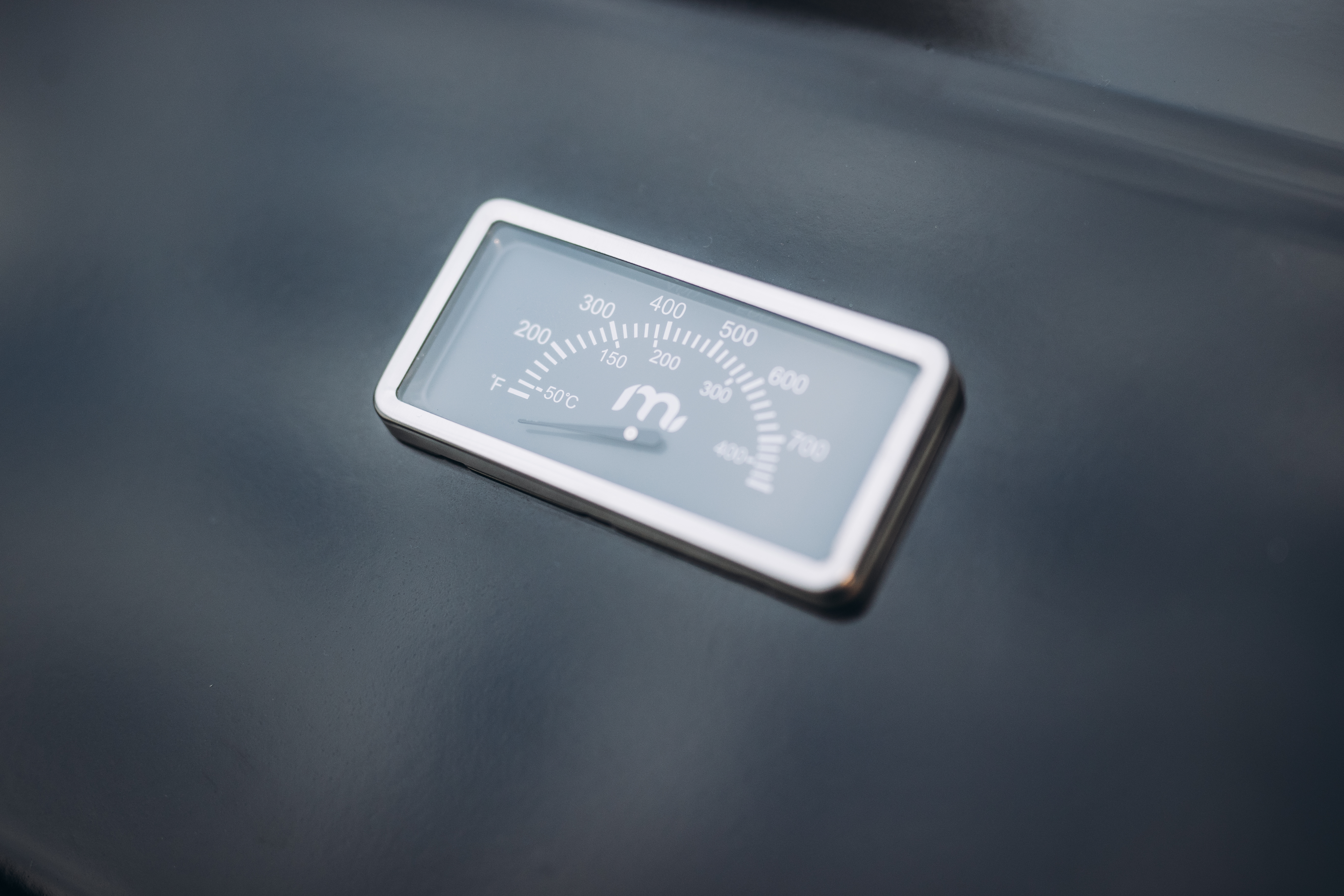 Built-In thermometer
