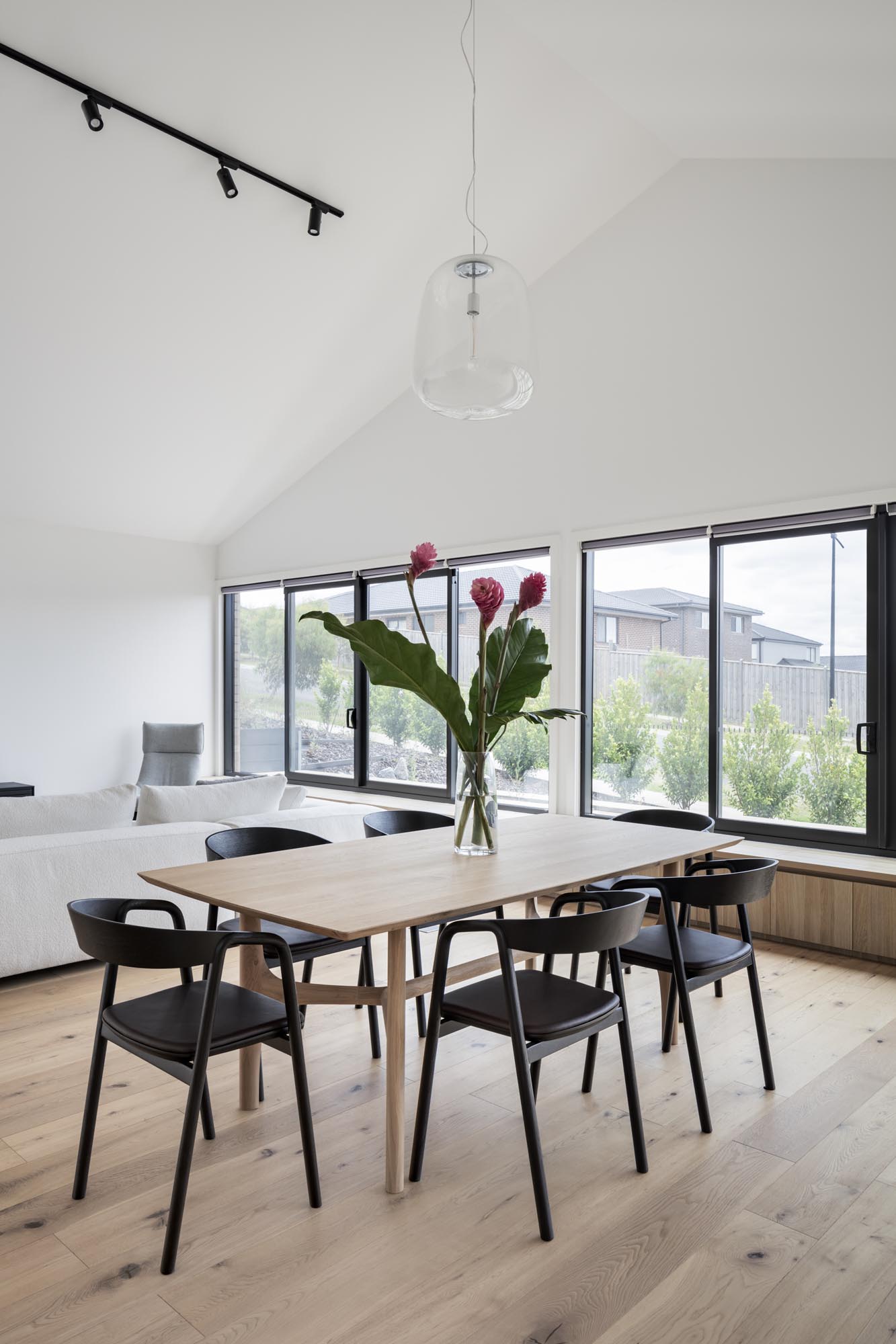 Ethnicraft Oak Nexus Dining Table