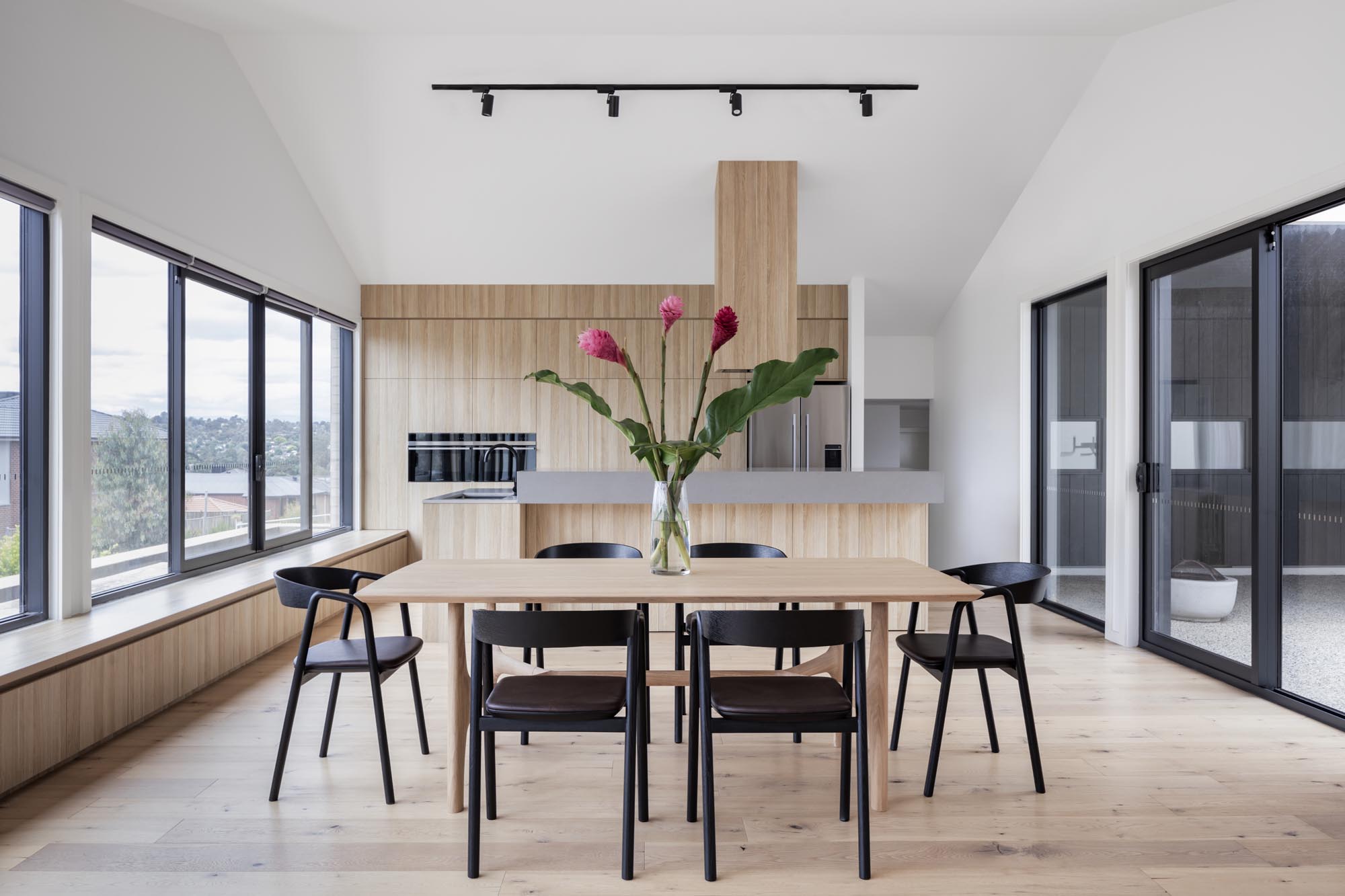 Ethnicraft Oak Nexus Dining Table