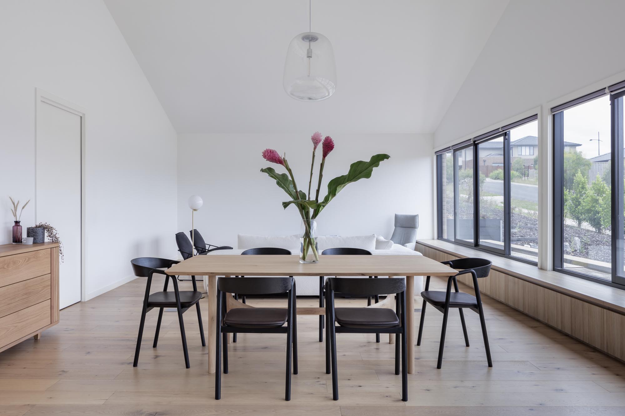 Ethnicraft Oak Nexus Dining Table
