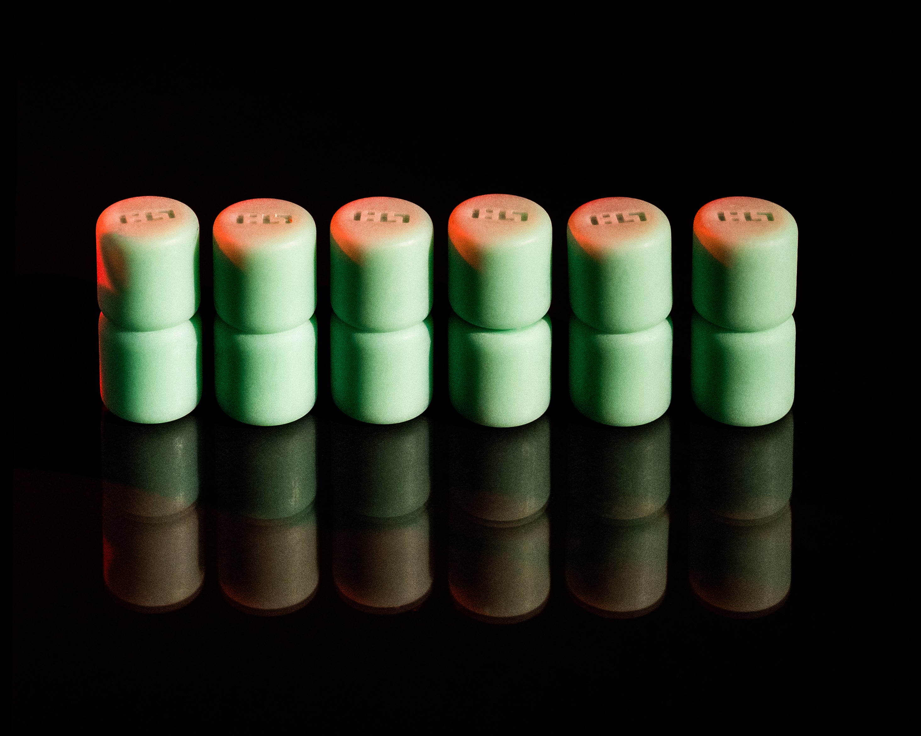 VELVET BLUR Mini Lip Balm